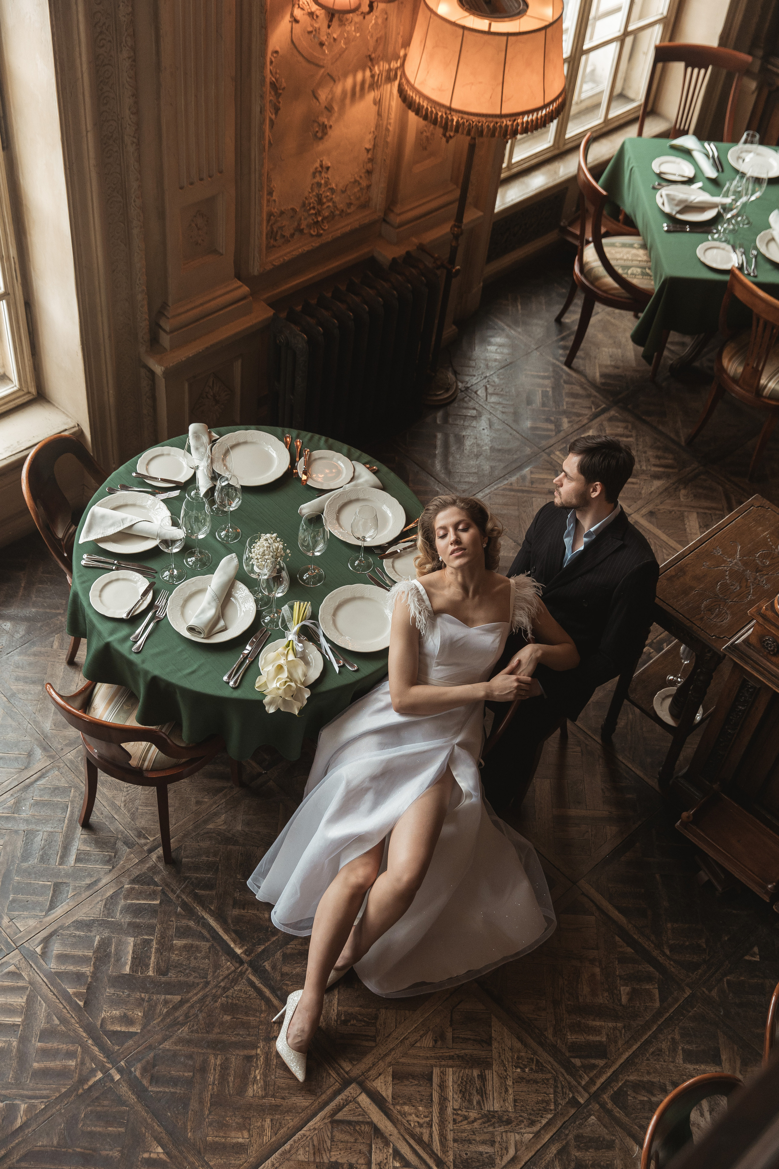 Свадебная фотосъемка  в кафе Пушкин. Свадебный фотограф Калуга Москва Диана Румянцева