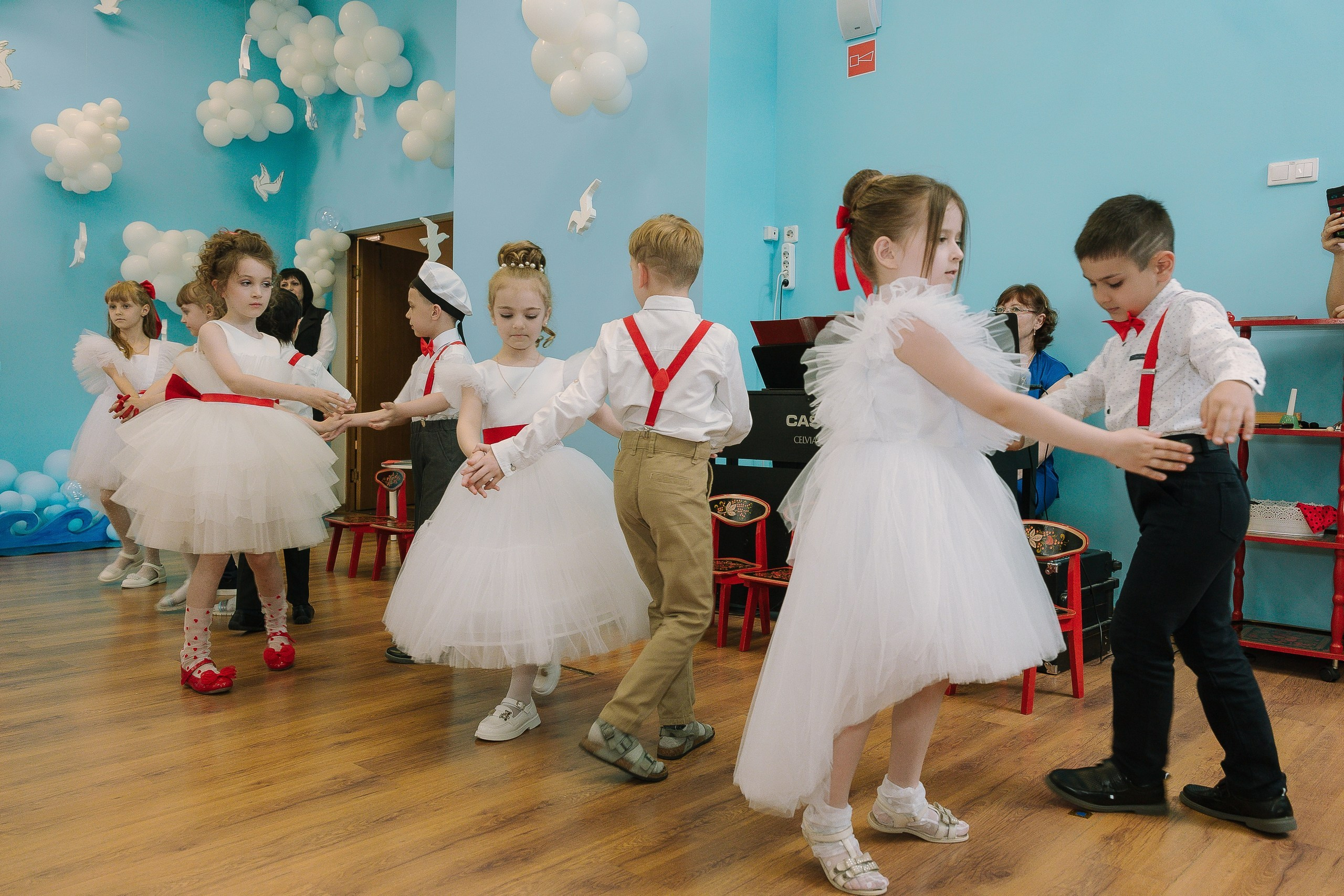 Выпускной 10 ДС. Выпускные альбомы Натальи Бутко: Новороссийск, Анапа, Геленджик