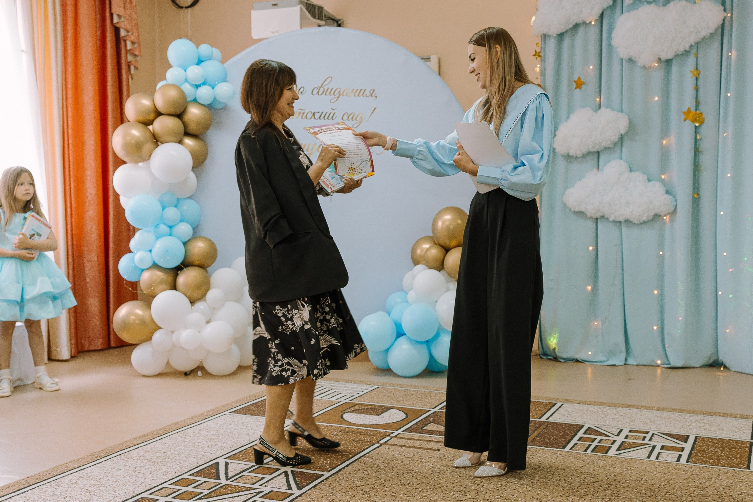 Выпускной в ДС -29. Выпускные альбомы Натальи Бутко: Новороссийск, Анапа, Геленджик