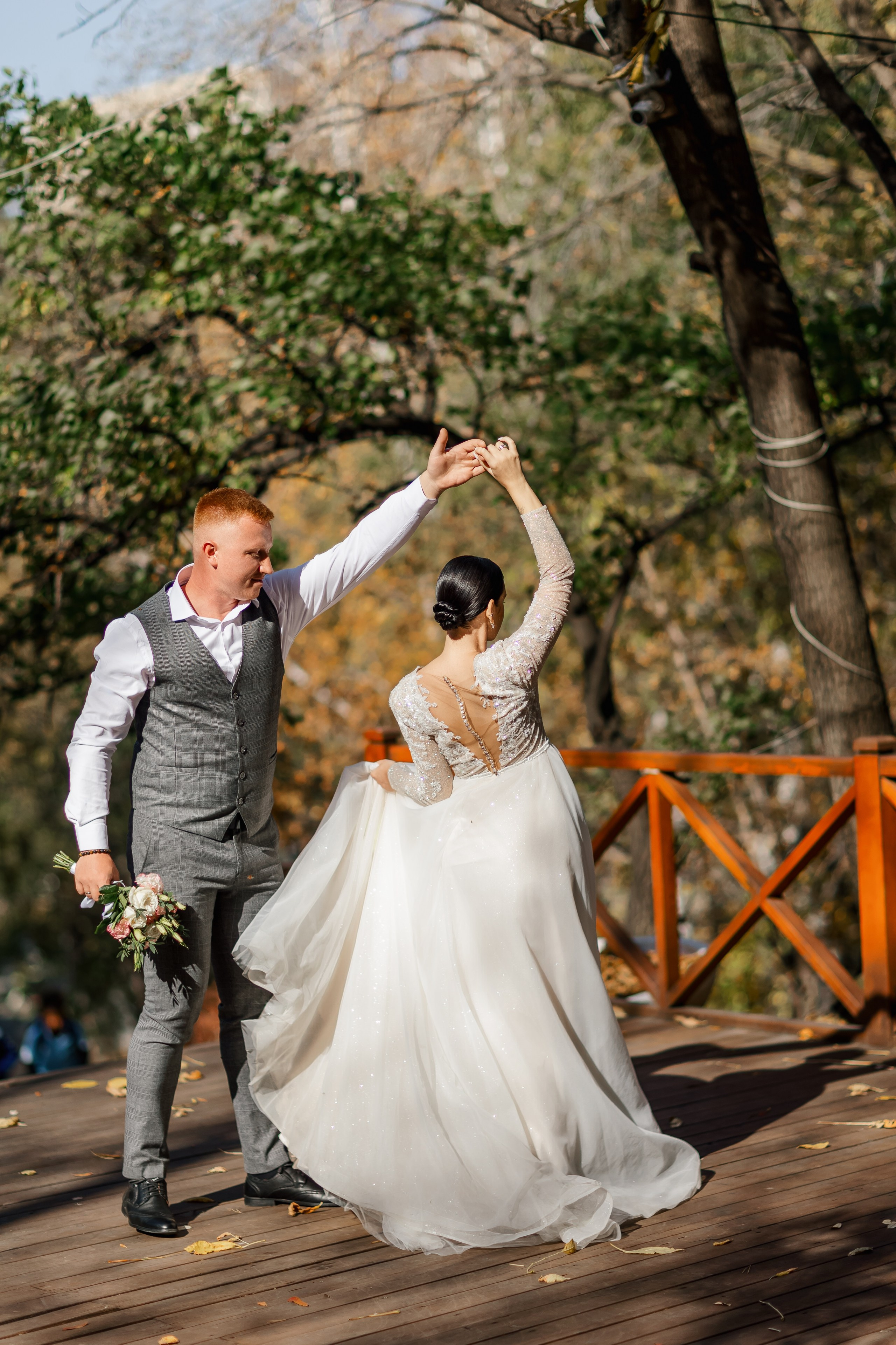 Степан и Алина. Красивая осенняя прогулка. Свадебный фотограф в Хабаровске