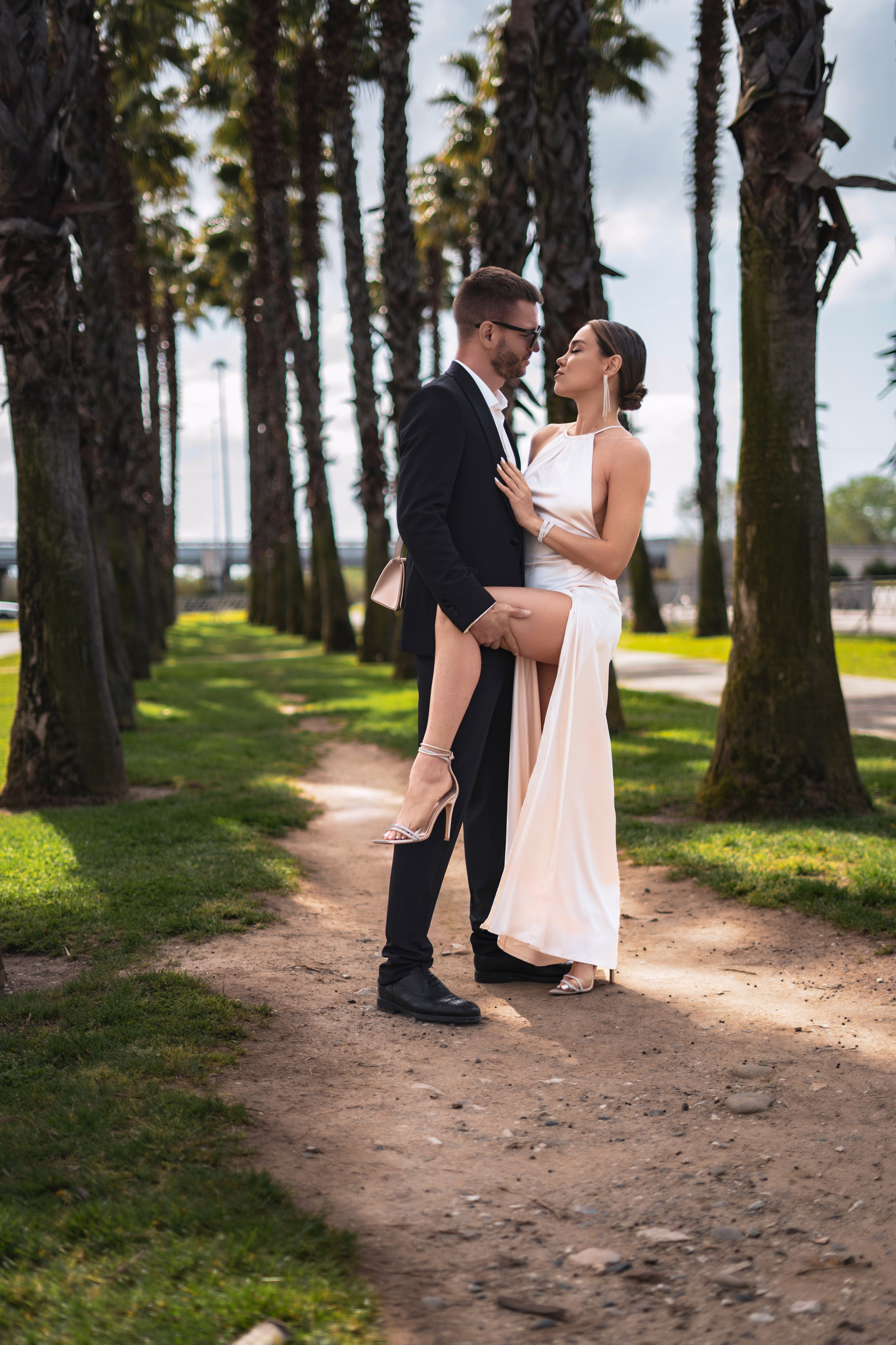 Свадебная фотосессия на берегу моря. Профессиональный Фотограф в Сочи Марина Ситкина