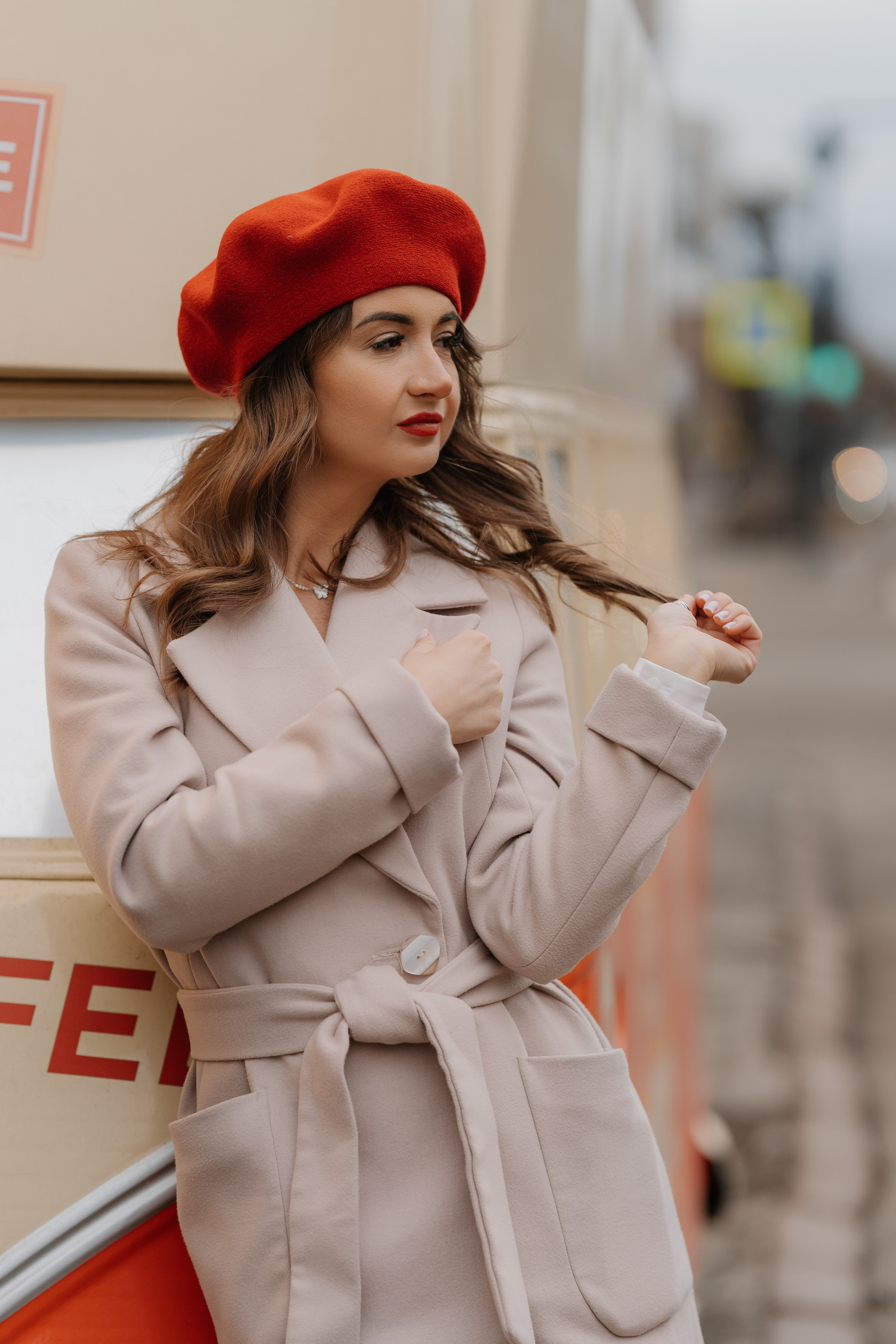 Аня с шарами. СВАДЕБНЫЙ ФОТОГРАФ КРАСНОЯРСК