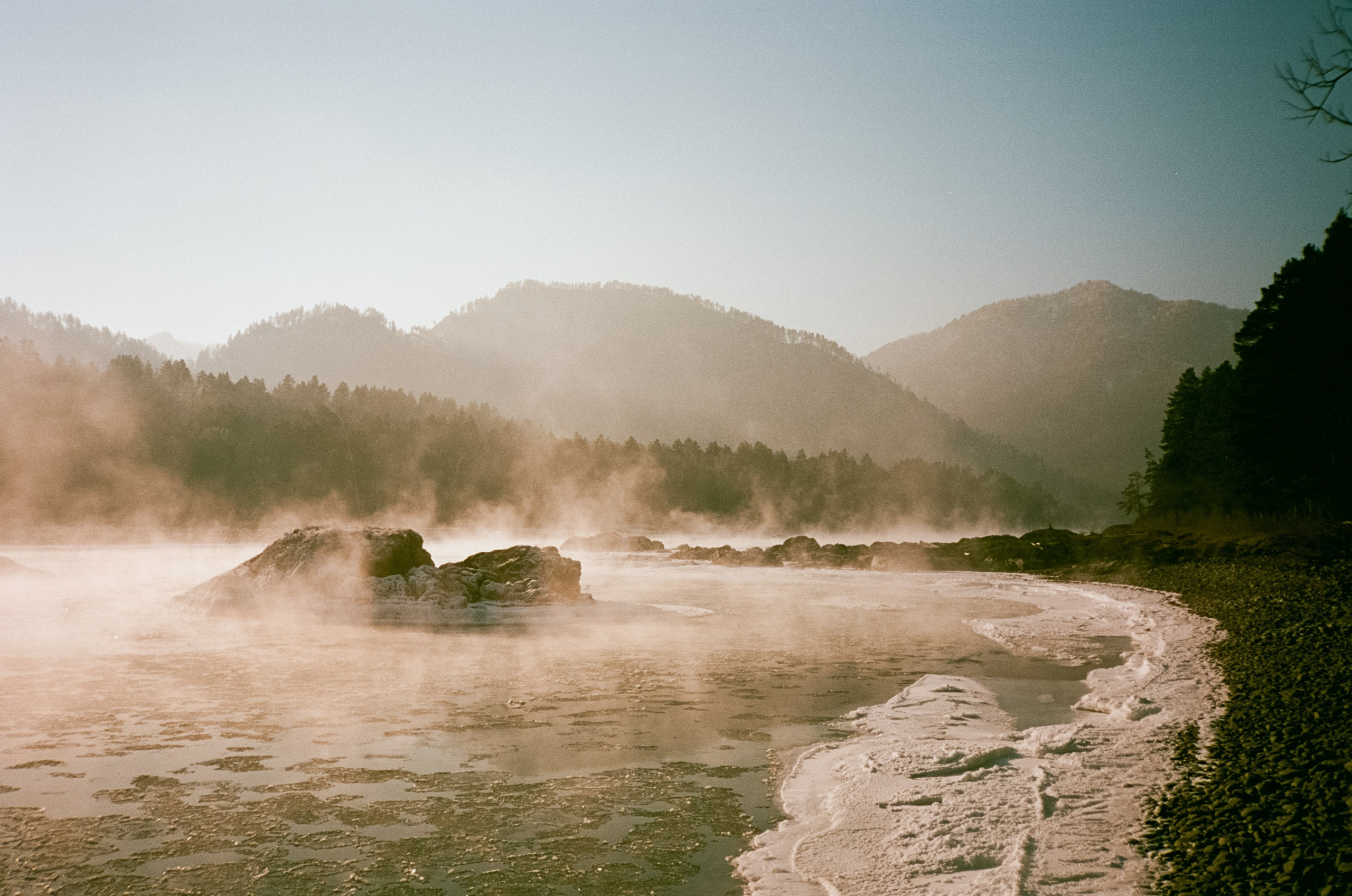 Путешествие на Алтай зимой: изумительные виды, снятые на фотопленку, ч