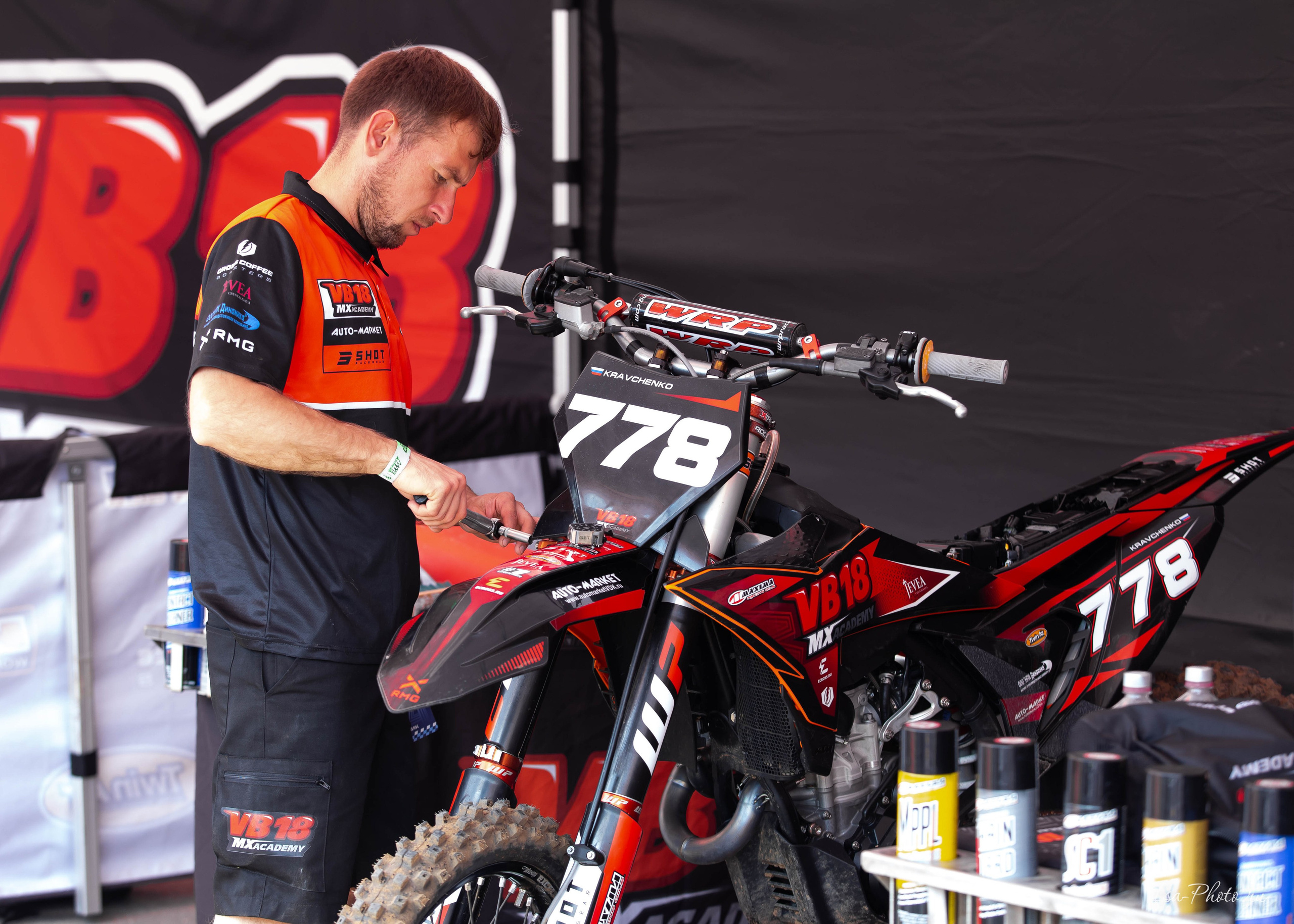 Чемпионат Москвы по суперкроссу г. Москва. Крылатское. Репортажный фотограф в Москве