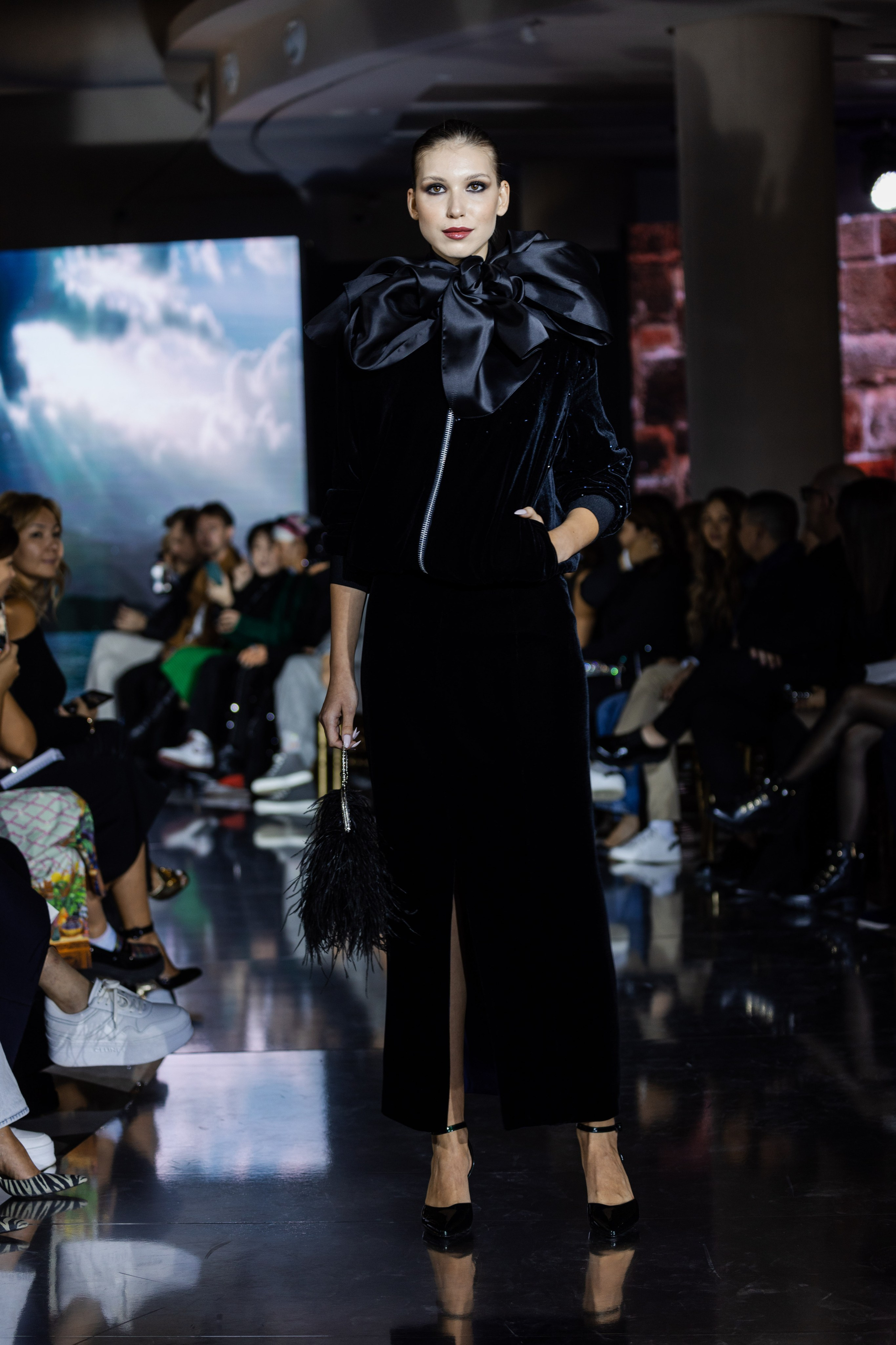 Visa Fashion WEEK Almaty. Контент Фотограф в Алматы и мире Джантурина Динара