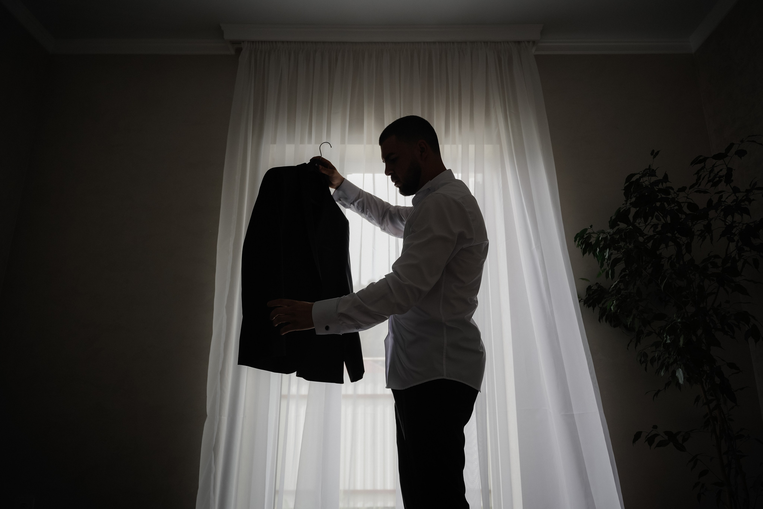 Astoria. VISUAL ARTIST · KRONGAUZ ANASTASIA