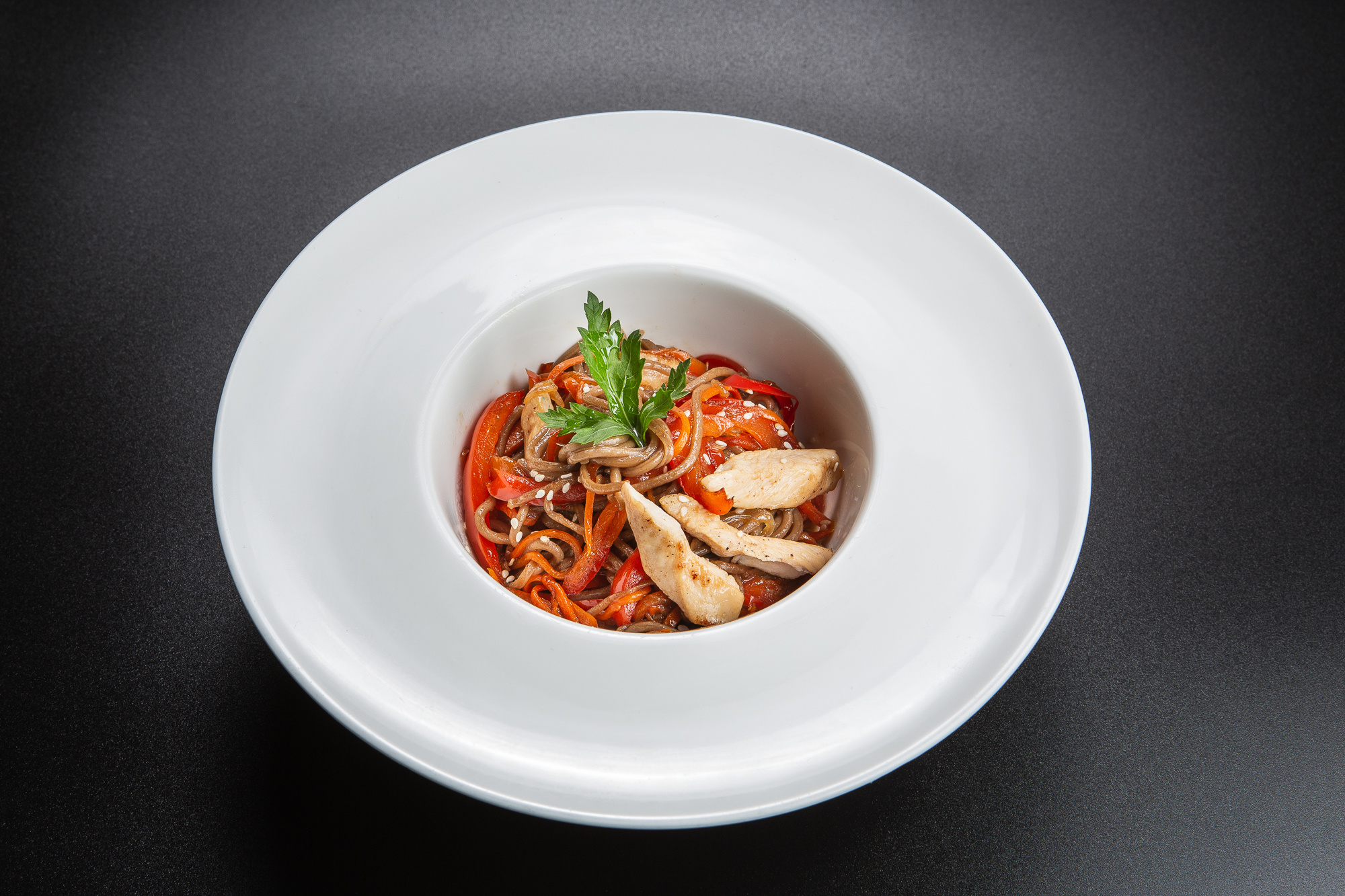 Renatphoto-Фуд фотосъёмка роллов для кафе. Профессиональная фотосъёмка интерьеров, предметная фотосессия еды для меню г. Анапа