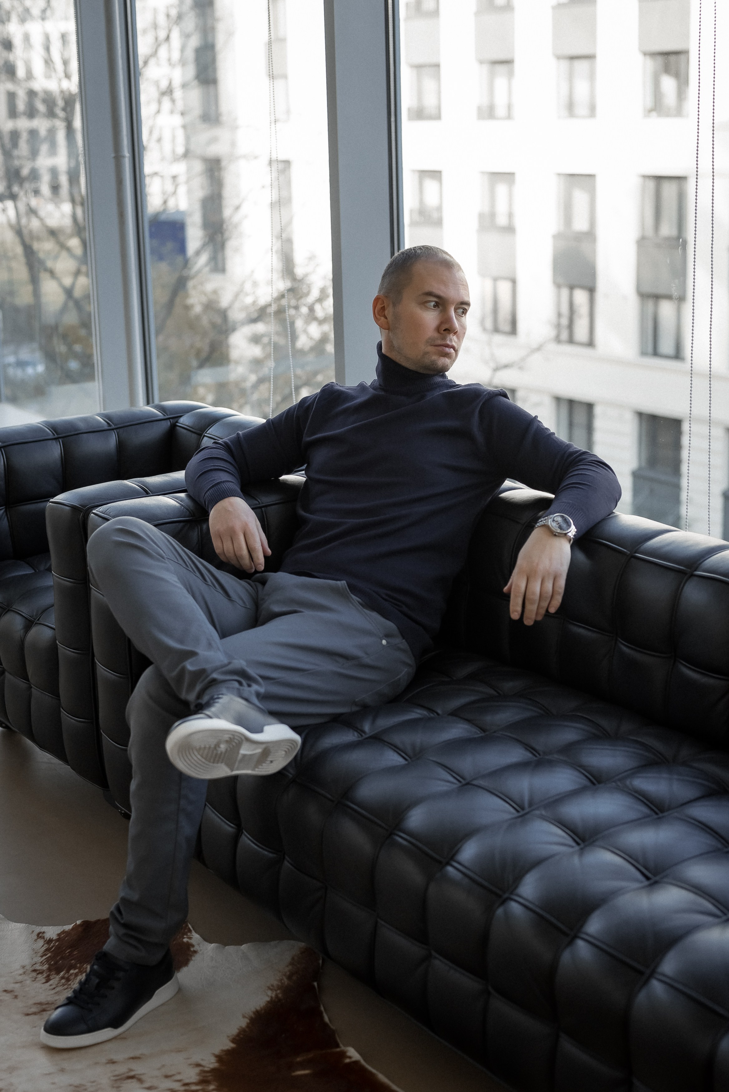 Бизнес портрет для руководителя. КОНТЕНТ |БРЕНД фотограф Санкт-Петербург — Жанна Олтаржевская