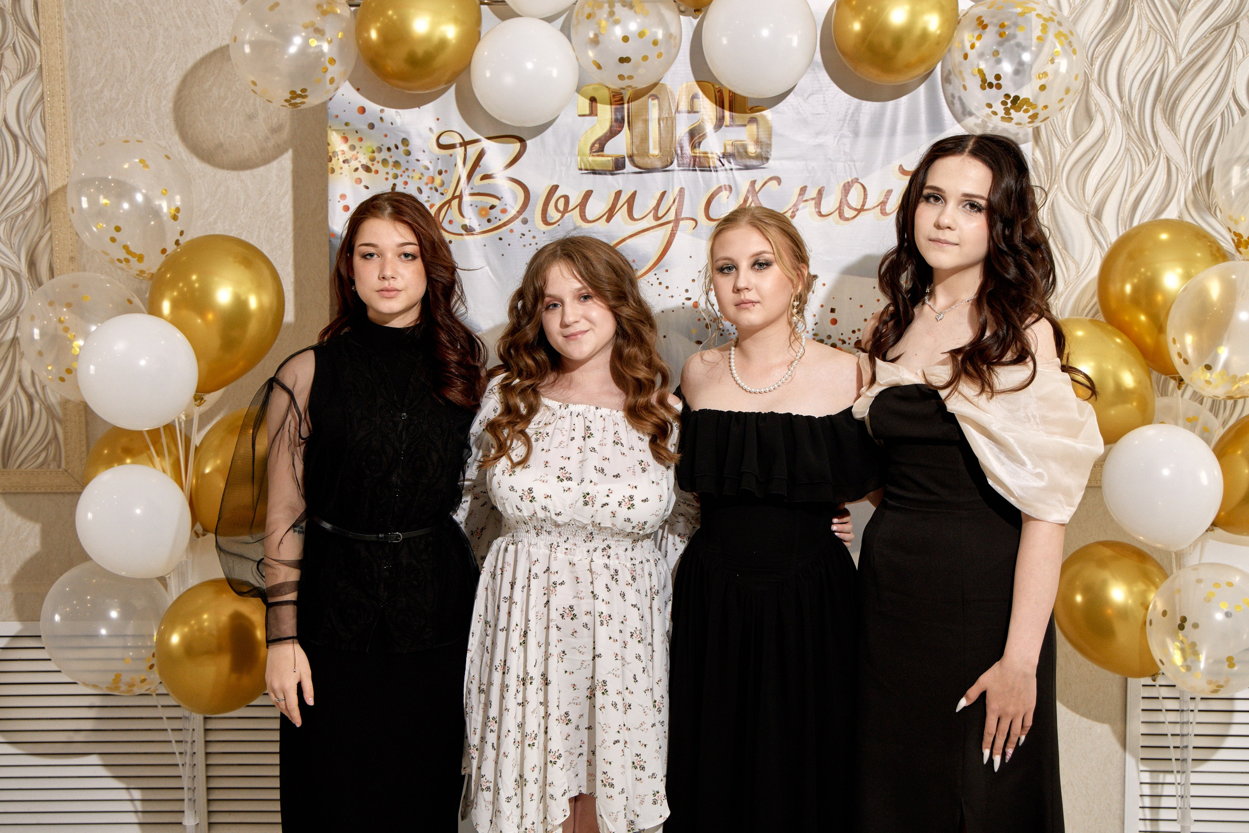 Фотограф на выпускной — репортажная съёмка 2025. Фотограф Нижний Новгород Мария Китаева