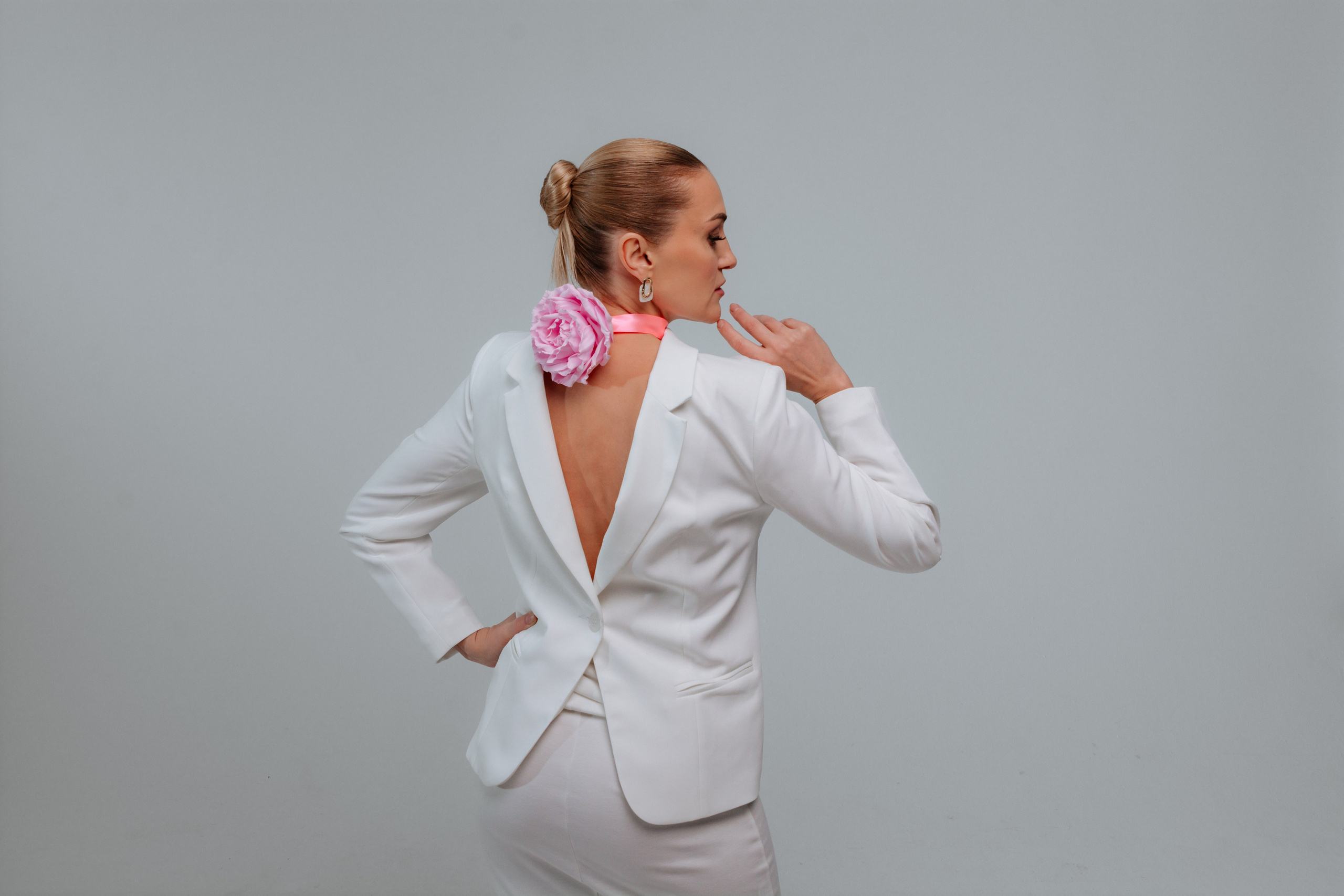 Фотосессия Superwoman. Весна 2024. Портретный фотограф в Санкт-Петербурге Дмитриева Наталия