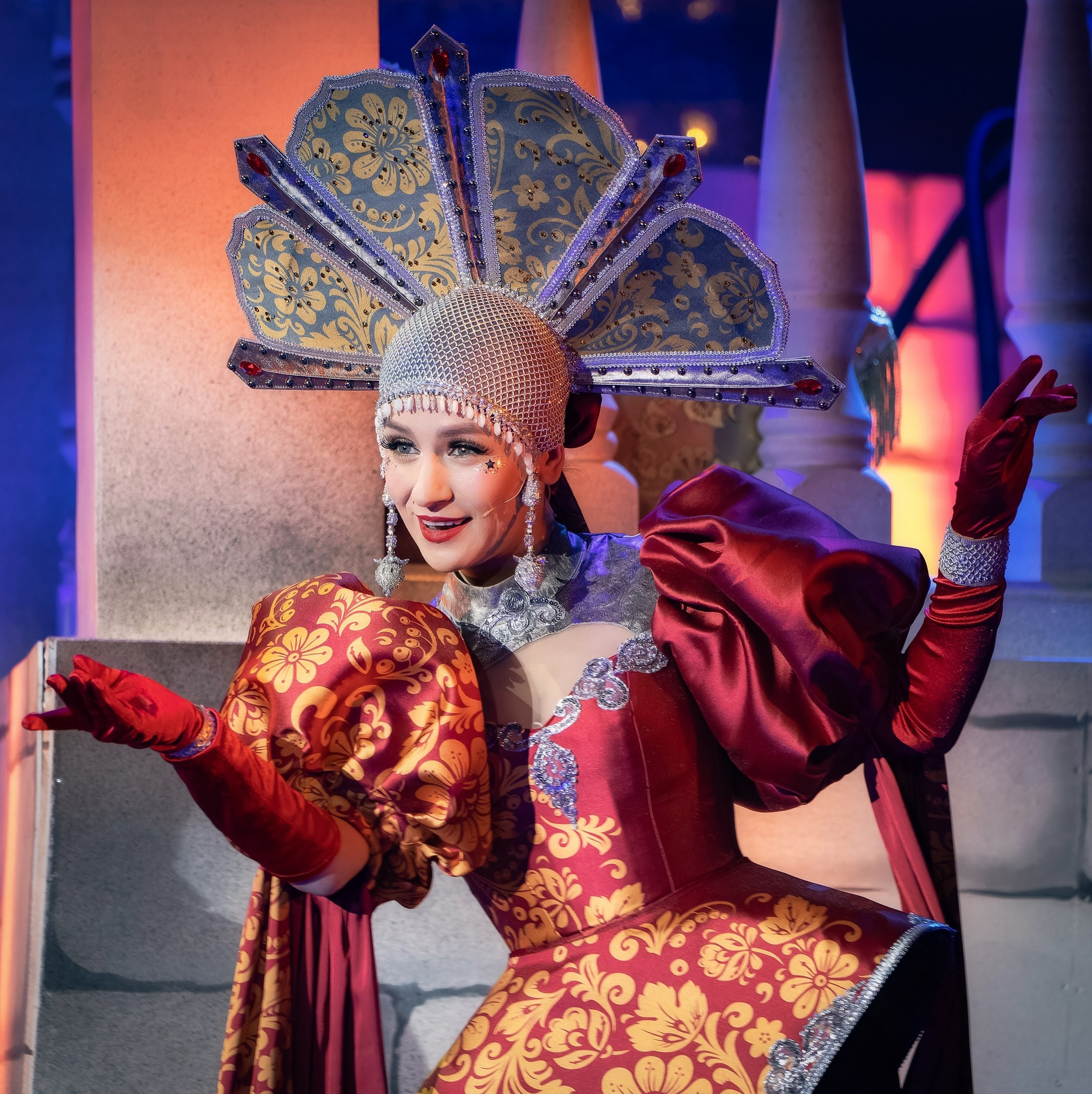 Летучая Мышь, _Чехов Центр. Фотограф. г. Южно-Сахалинск. Олег Толстов