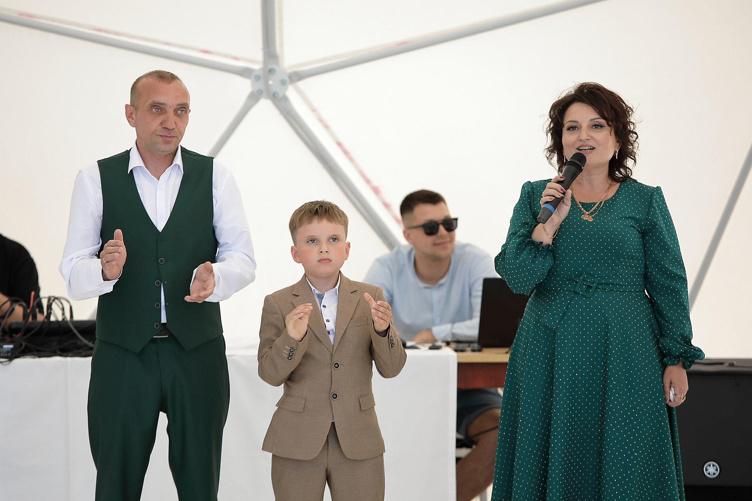 Свадебный фотограф и видеограф Екатеринбург. Свадебный и семейный фотограф и видеограф в Екатеринбурге Полянские Тимур и Анастасия