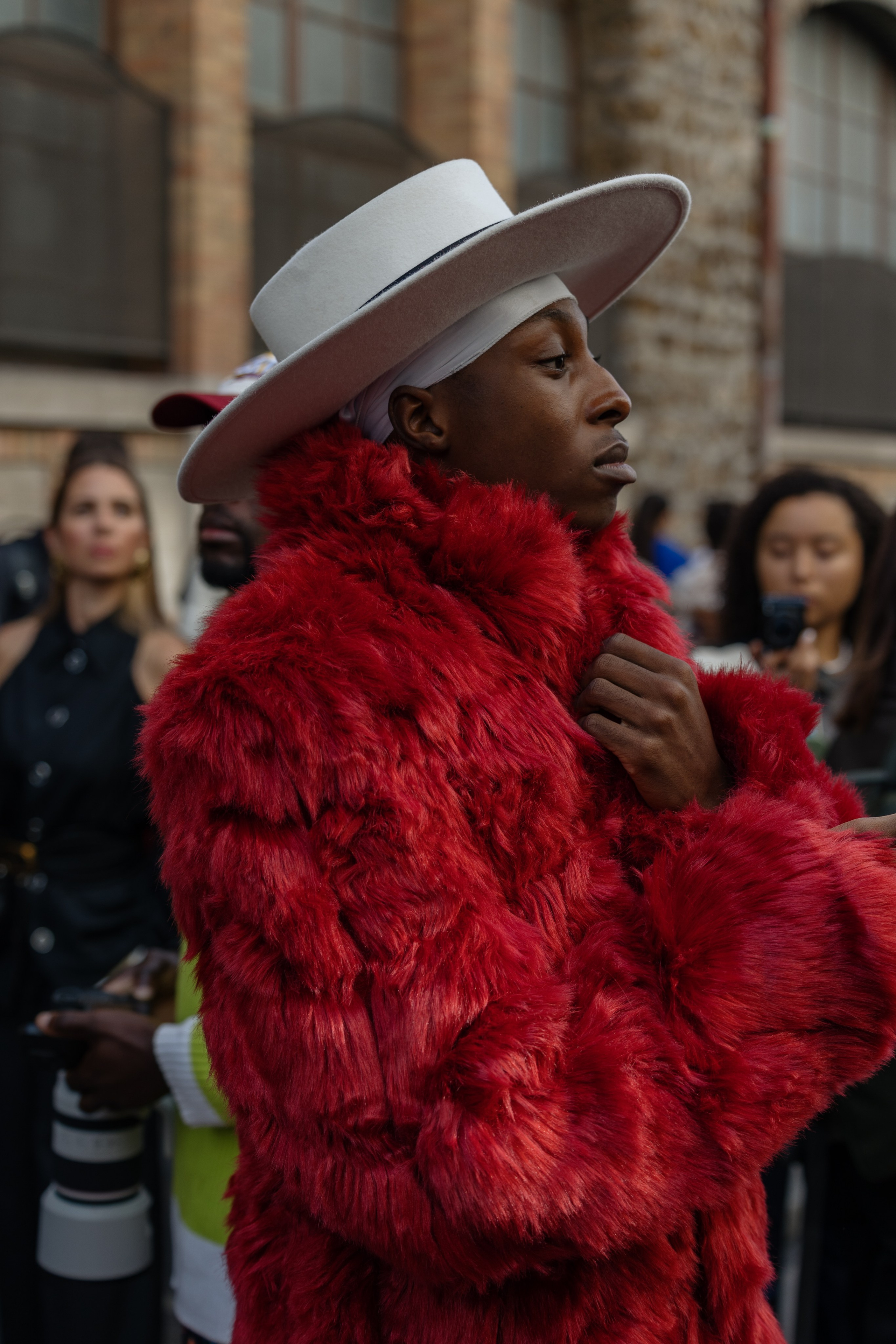 VICTORIA TOMAS. Photographer in Milan Ivan Goncharov