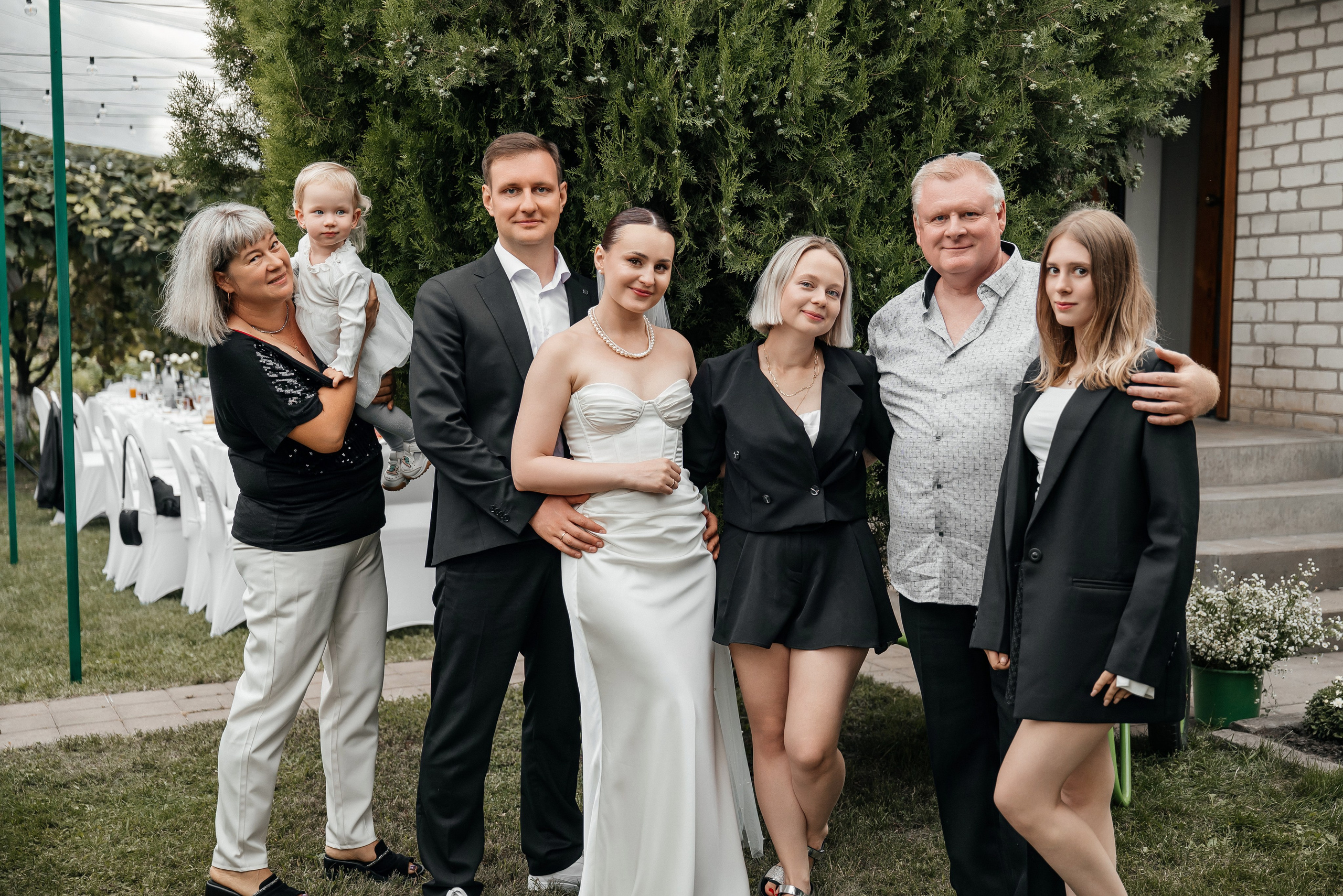 «Свадьба Даши и Артема». Школьный фотограф в Валуйках. Фотосессии для выпускников и изготовление выпускных альбомов в городе Валуйки и в Белгородской области