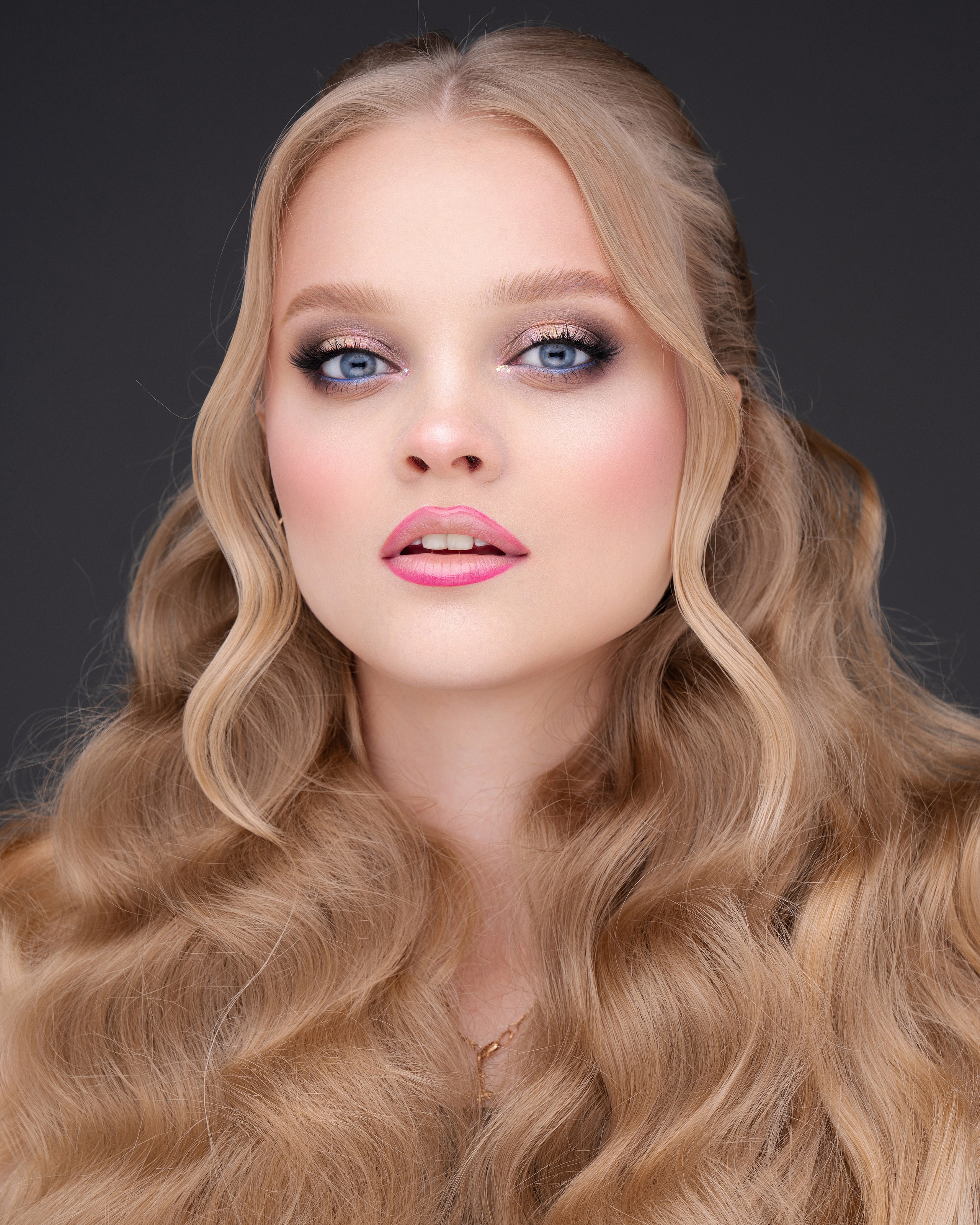 Портфолио. Оксана Волик фотограф в Архангельске. Аренда фотостудии White Studio