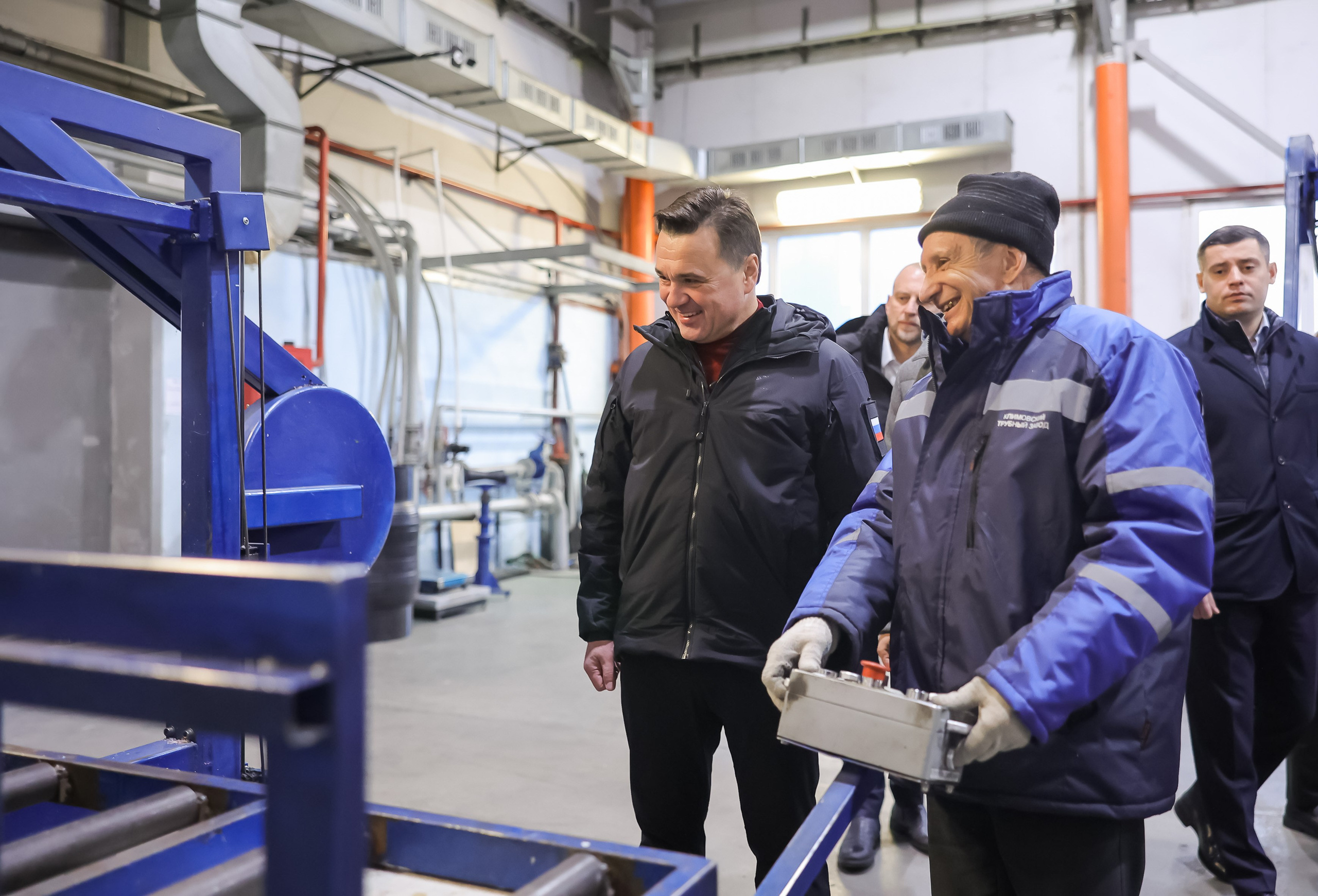 Губернатор Московской области Андрей Воробьев посетил Климовский трубный. Моя фотография