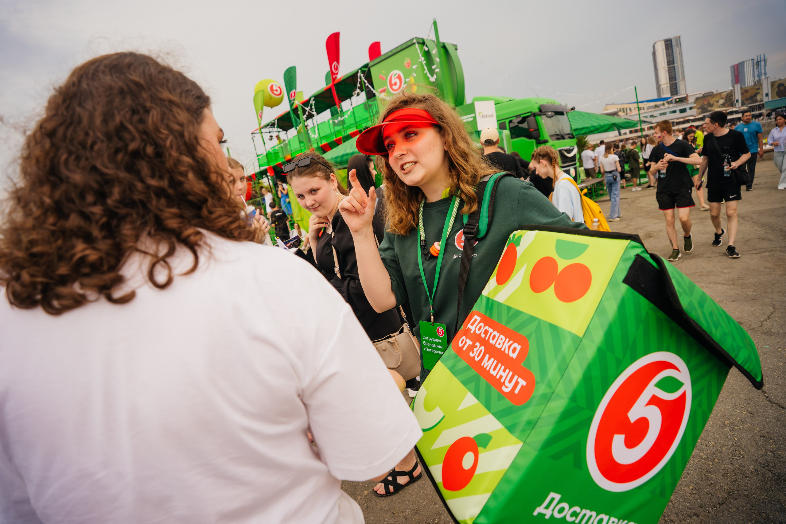 Пятерочка на VK фесте. Видеограф и Фотограф в Челябинске Ксения и Владимир Рюмины