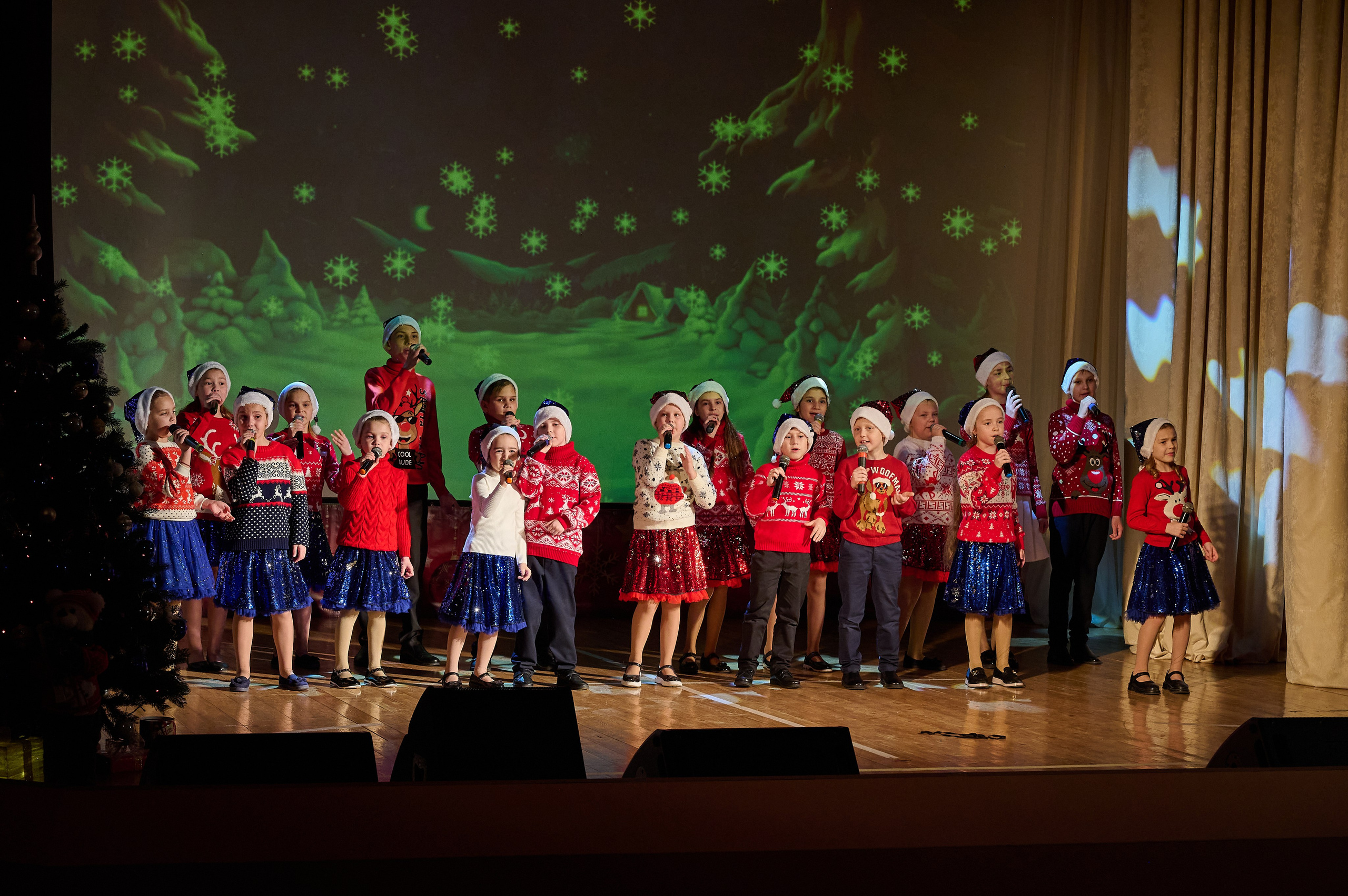 Новогодний концерт. Жизнь курорта Кабардинка в фотографиях