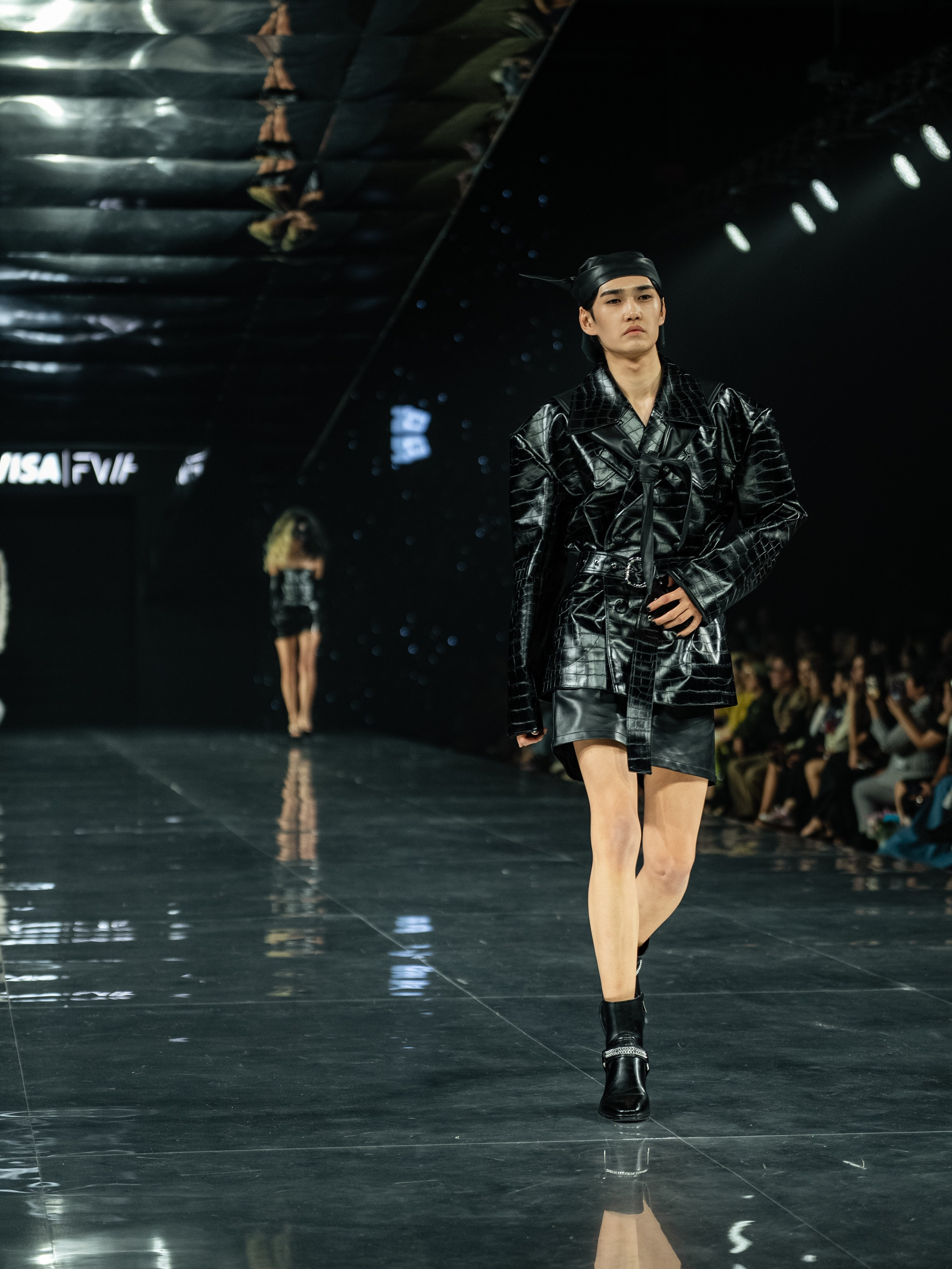 Visa Fashion Week YESYES. Сайт Алматинского НЮ АРТ, будуар и фэшн фотографа Дениса Карпенко