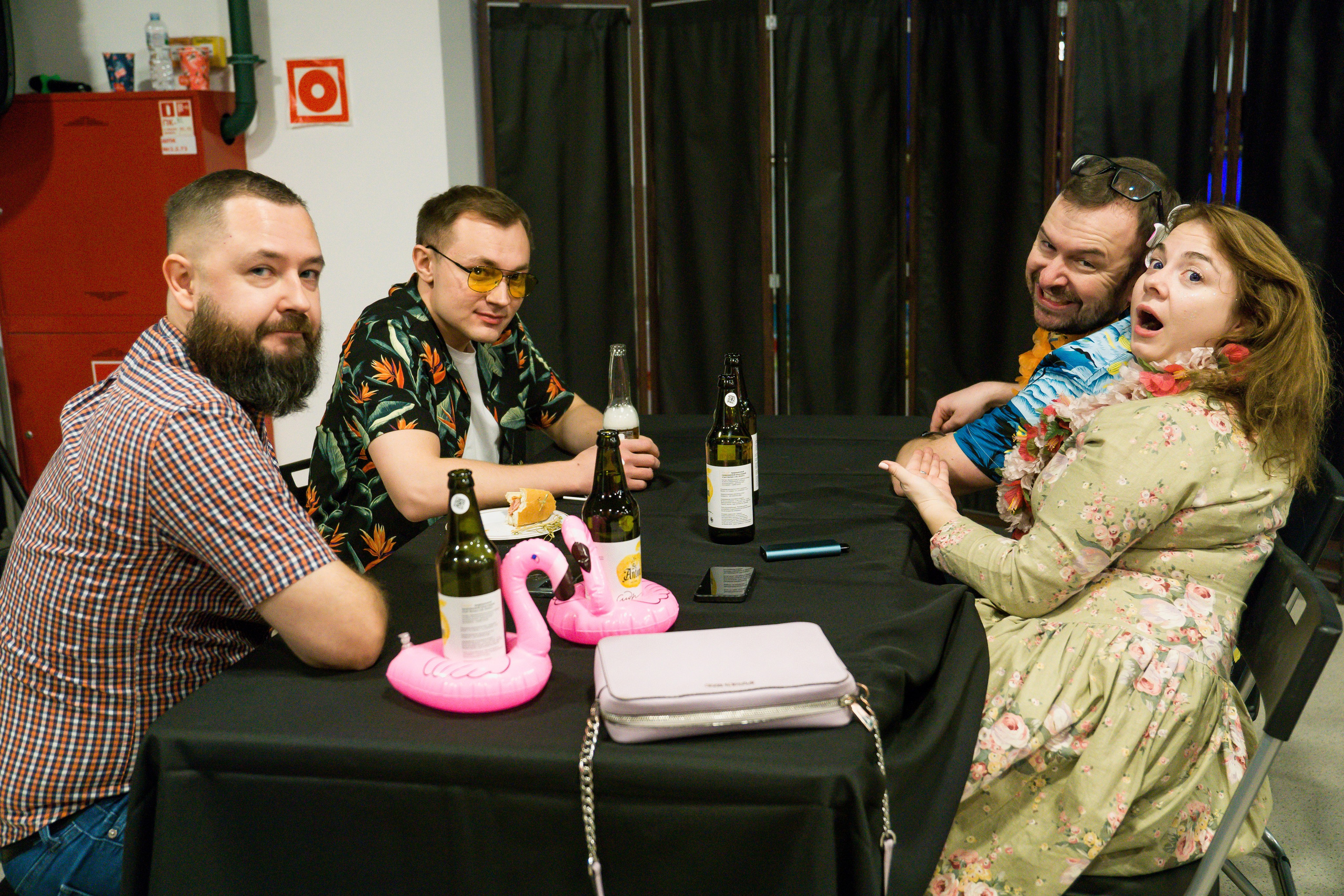 МТС корпоратив Гавайская вечеринка. Фотограф