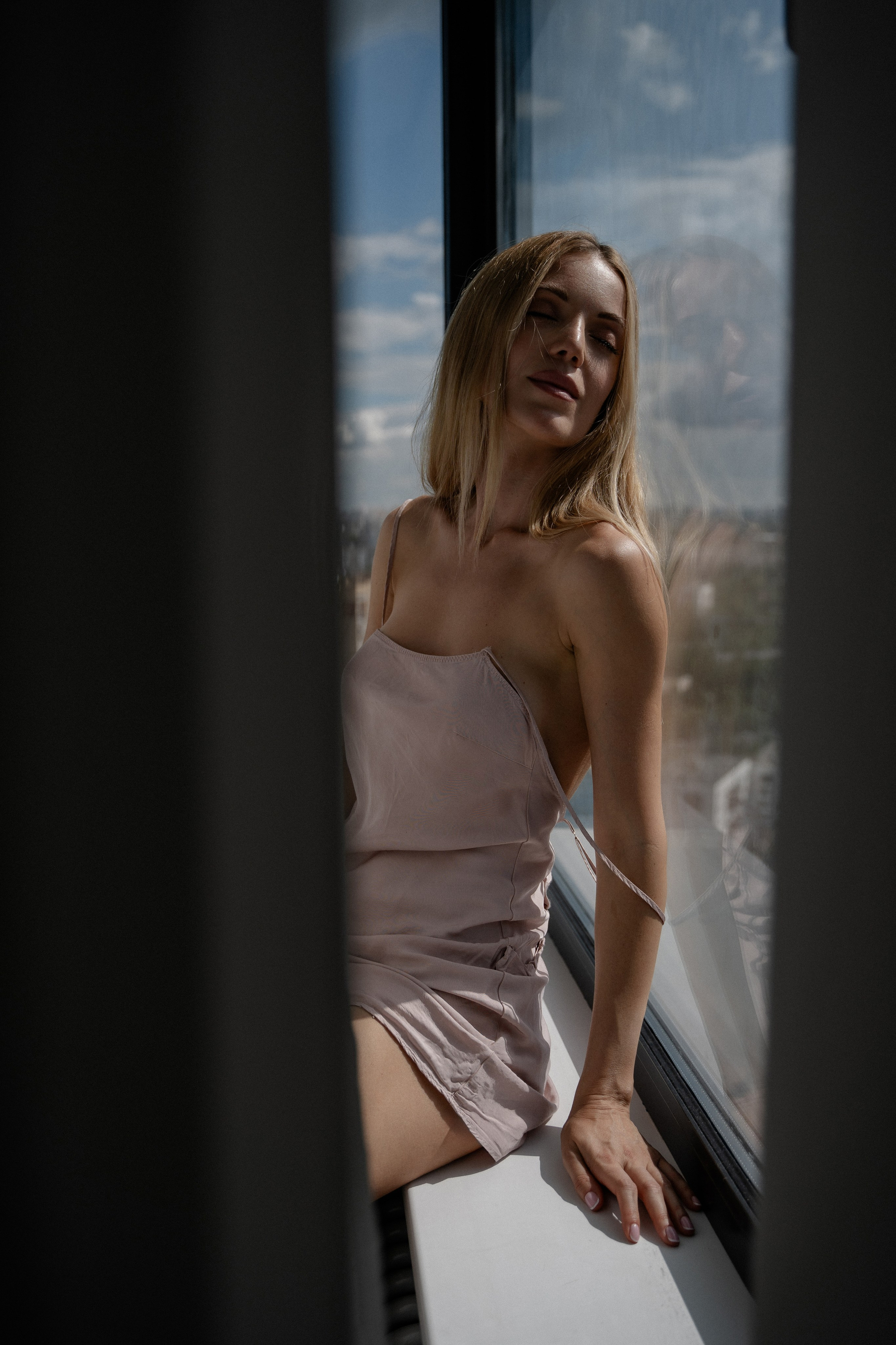 Женя «Домашняя работа». Фотограф на мероприятие