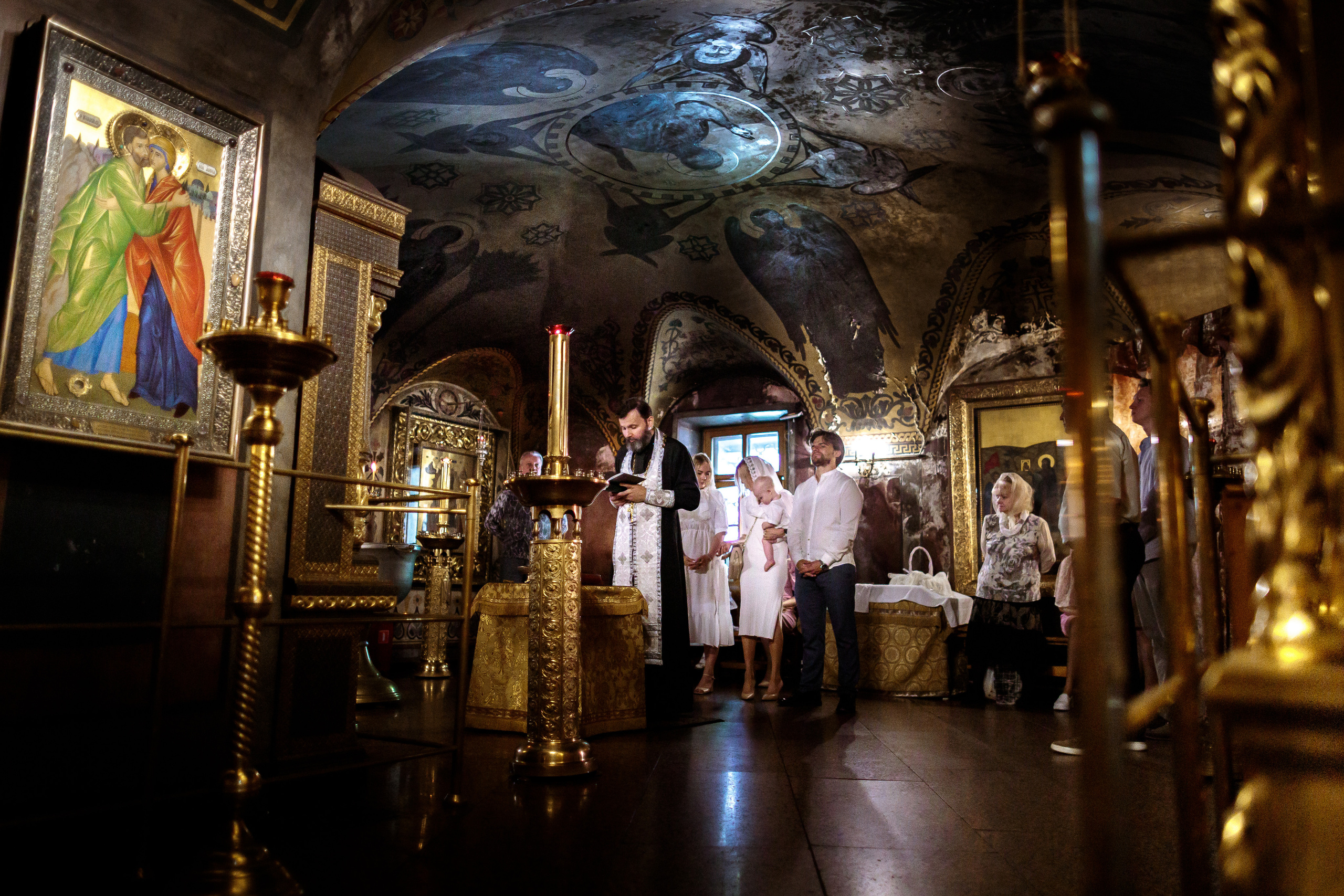 Крещения и венчания. Фотограф на крещение в Москве Нина Лобасова