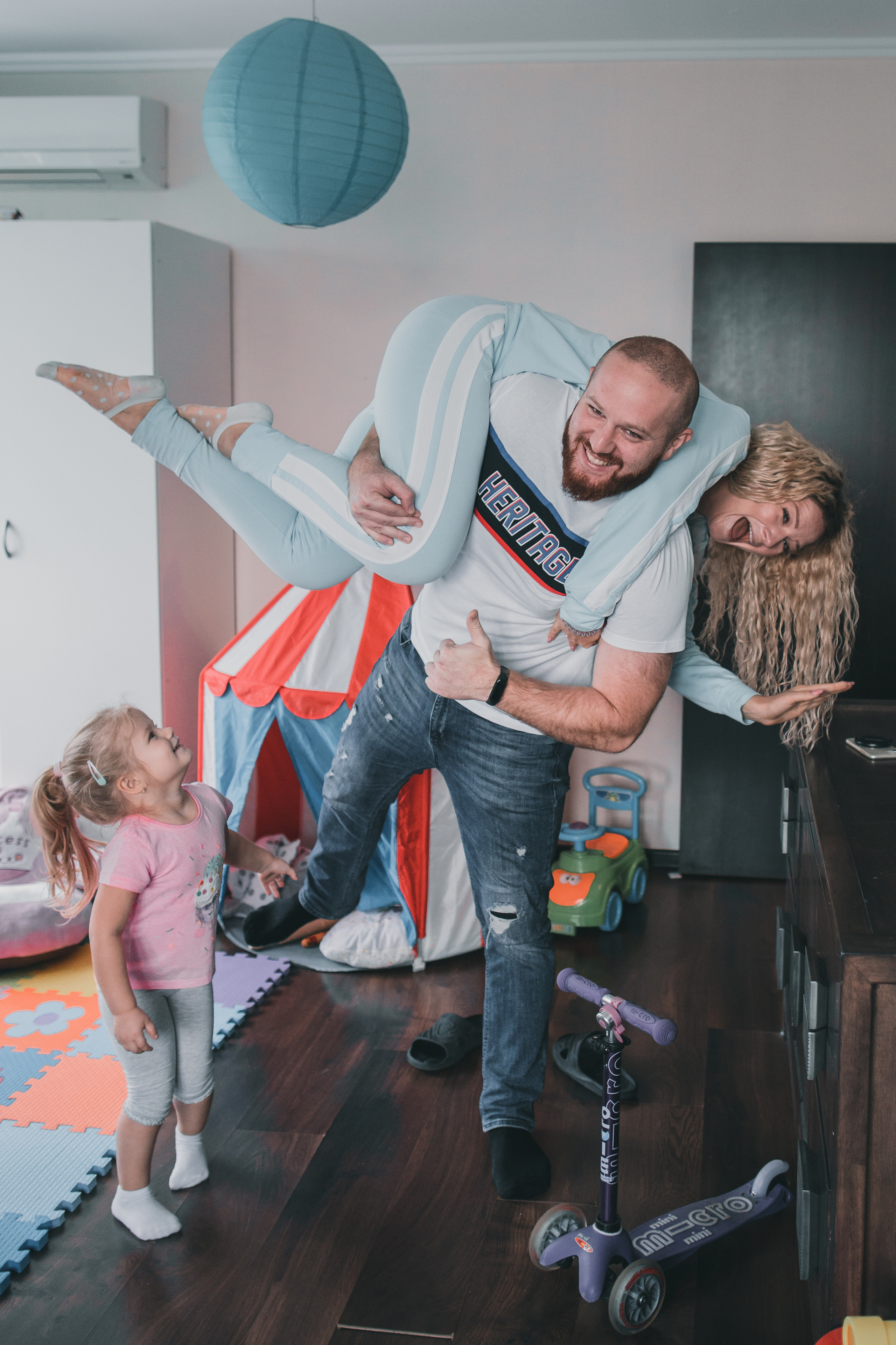 Семейные. Фотограф на крещение в Москве Нина Лобасова