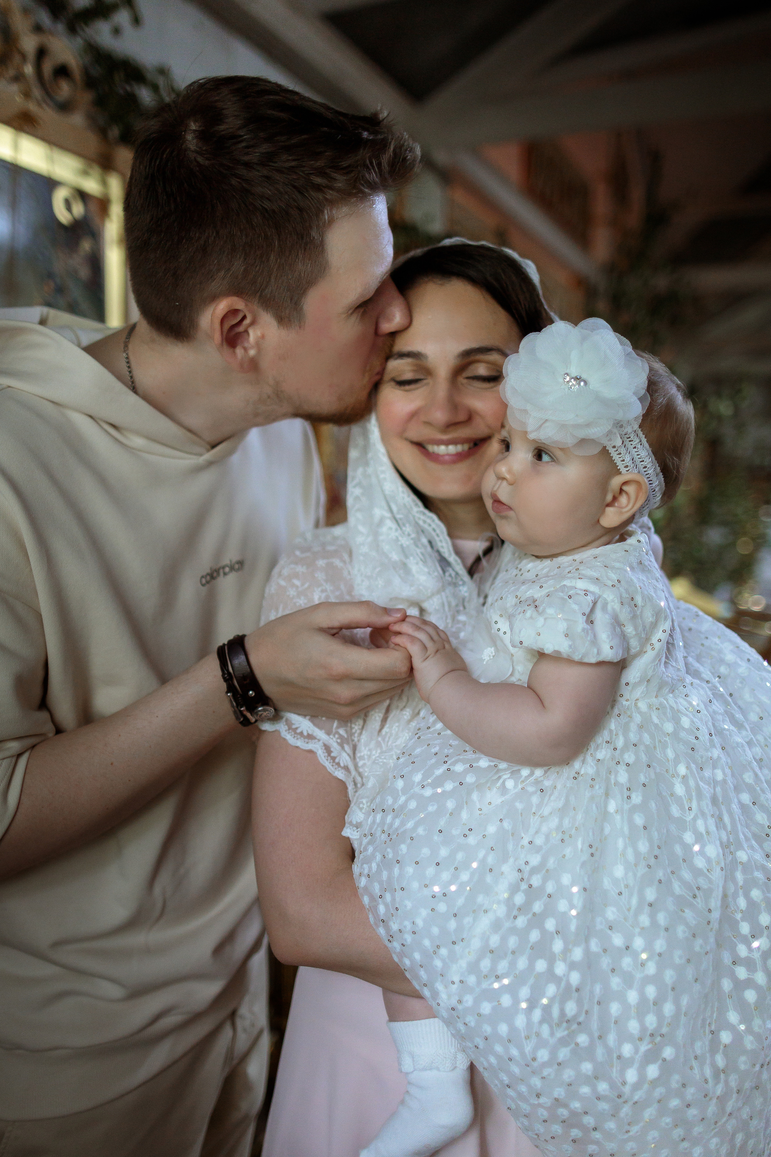 Крещения и венчания. Фотограф на крещение в Москве Нина Лобасова