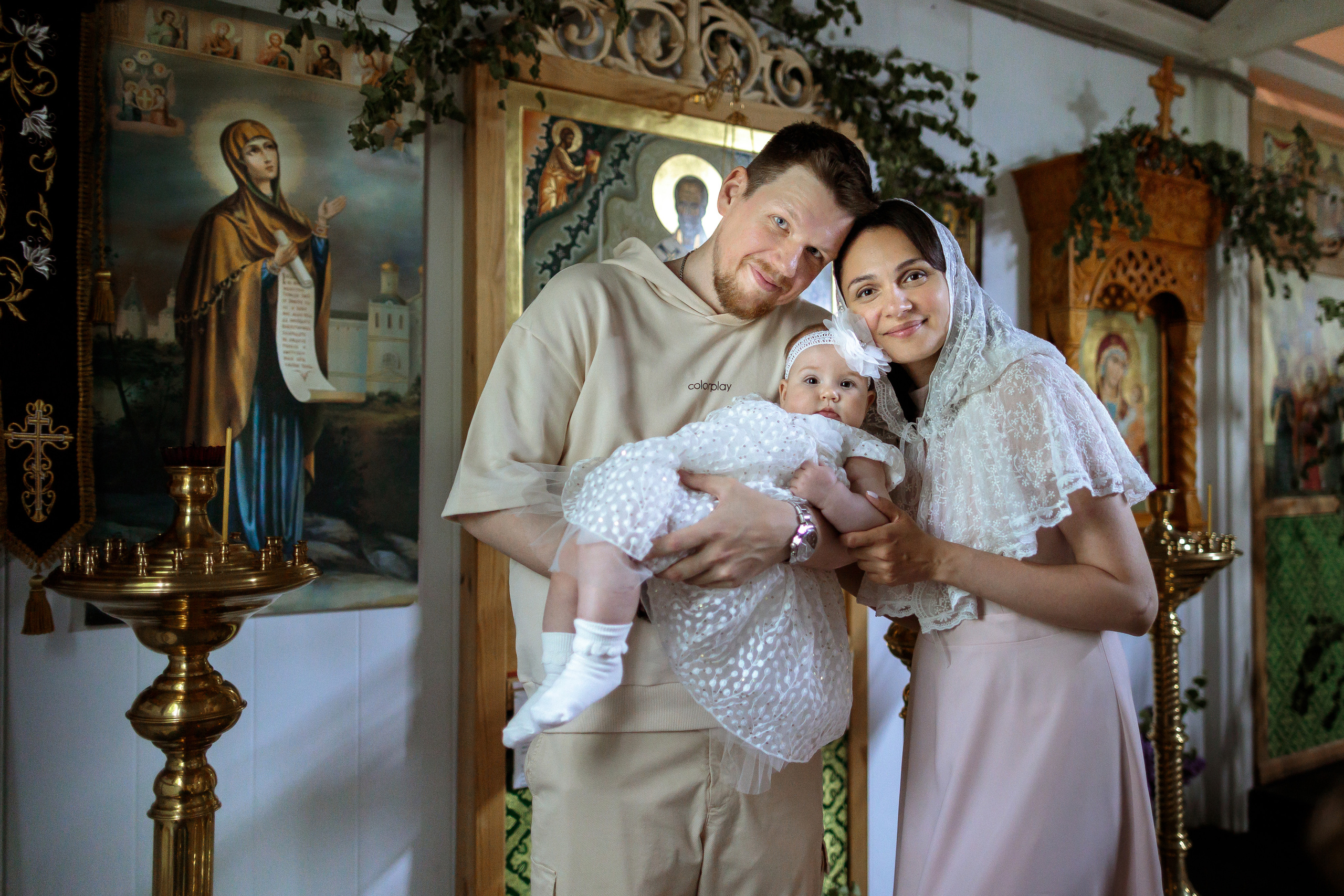 Крещения и венчания. Фотограф на крещение в Москве Нина Лобасова