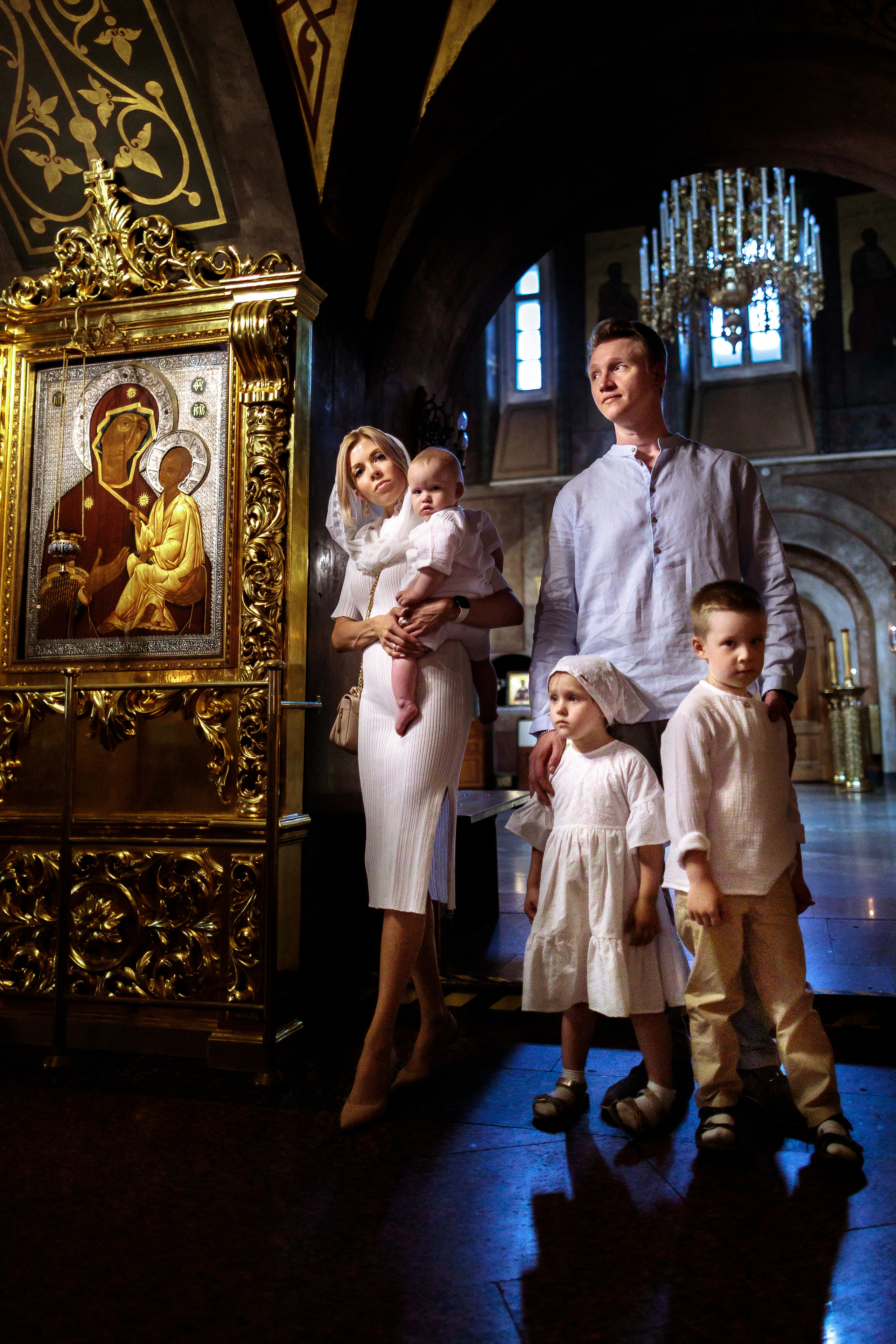 Крещения и венчания. Фотограф на крещение в Москве Нина Лобасова