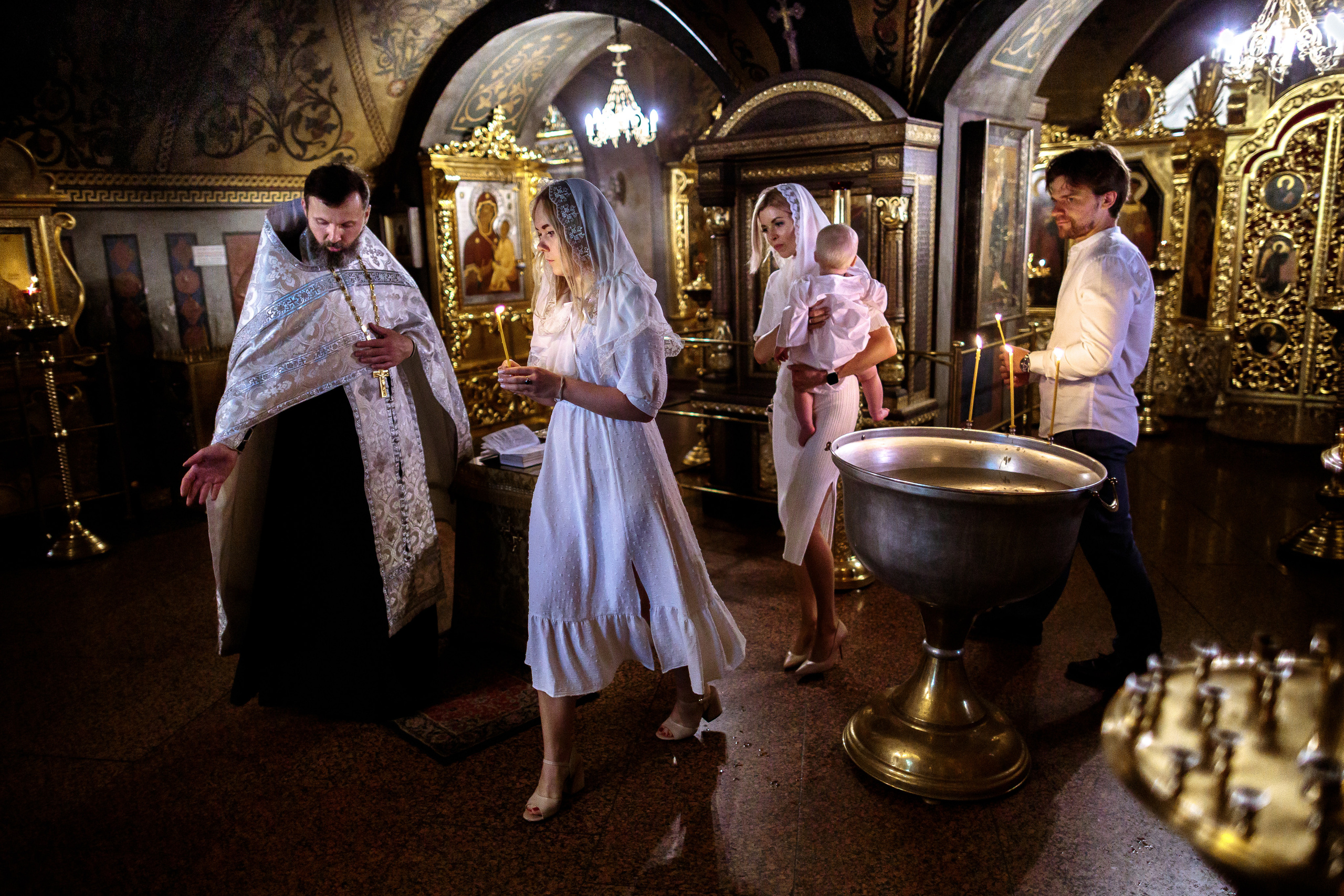 Крещения и венчания. Фотограф на крещение в Москве Нина Лобасова