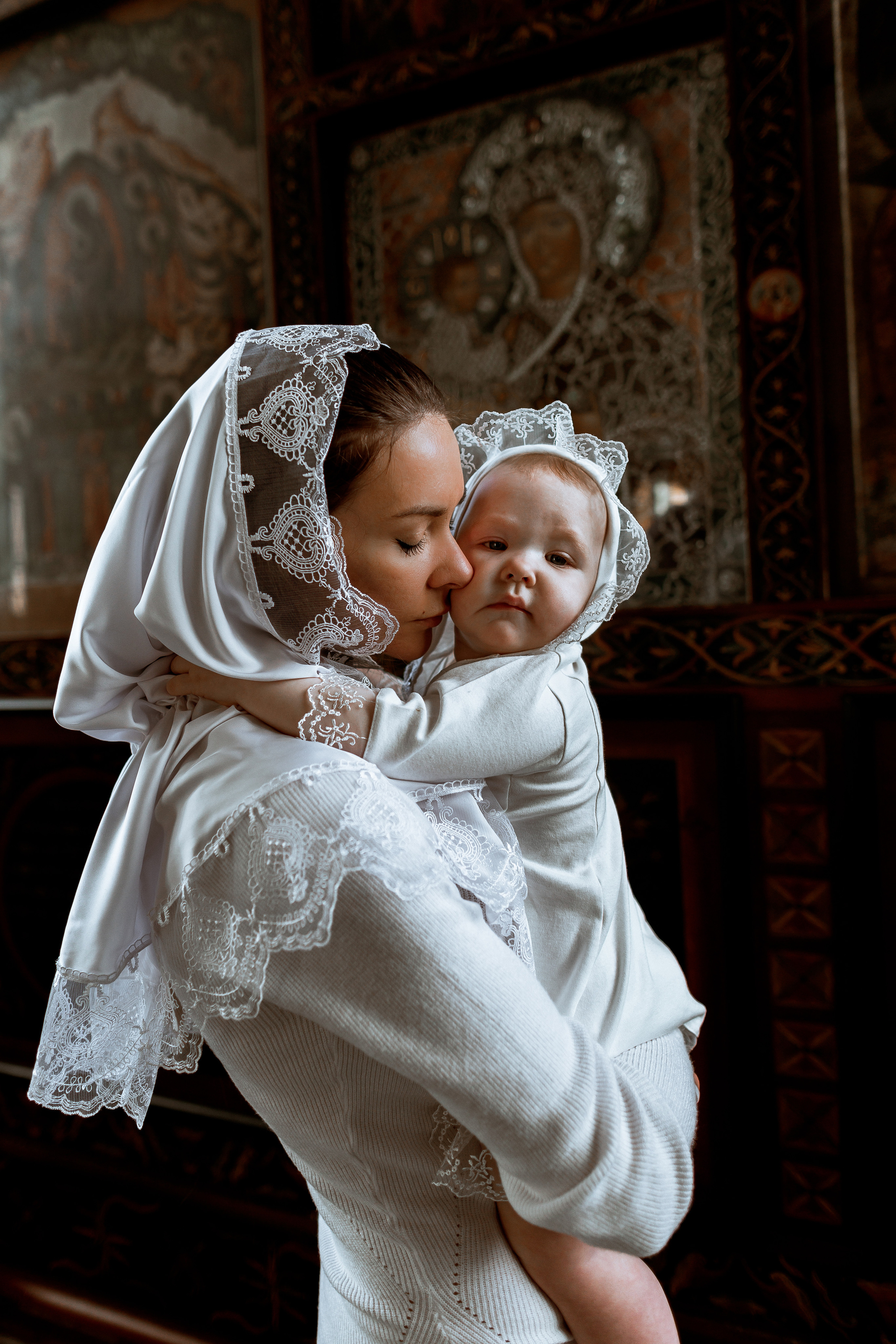 Крещения и венчания. Фотограф на крещение в Москве Нина Лобасова