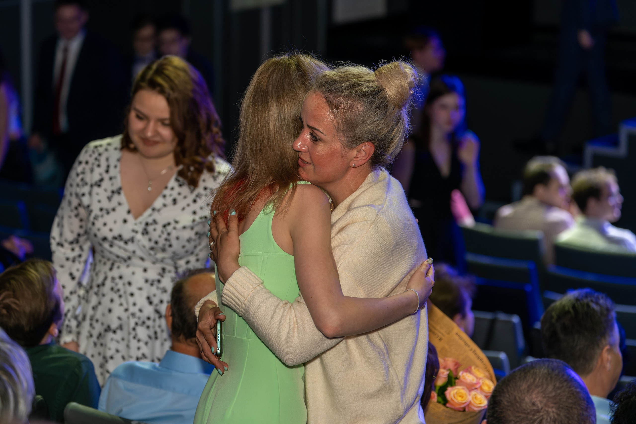 Съёмка на выпускной в школе 1155. «Студия DRONAVT`s» — видеосъёмка и фотография г. Москва