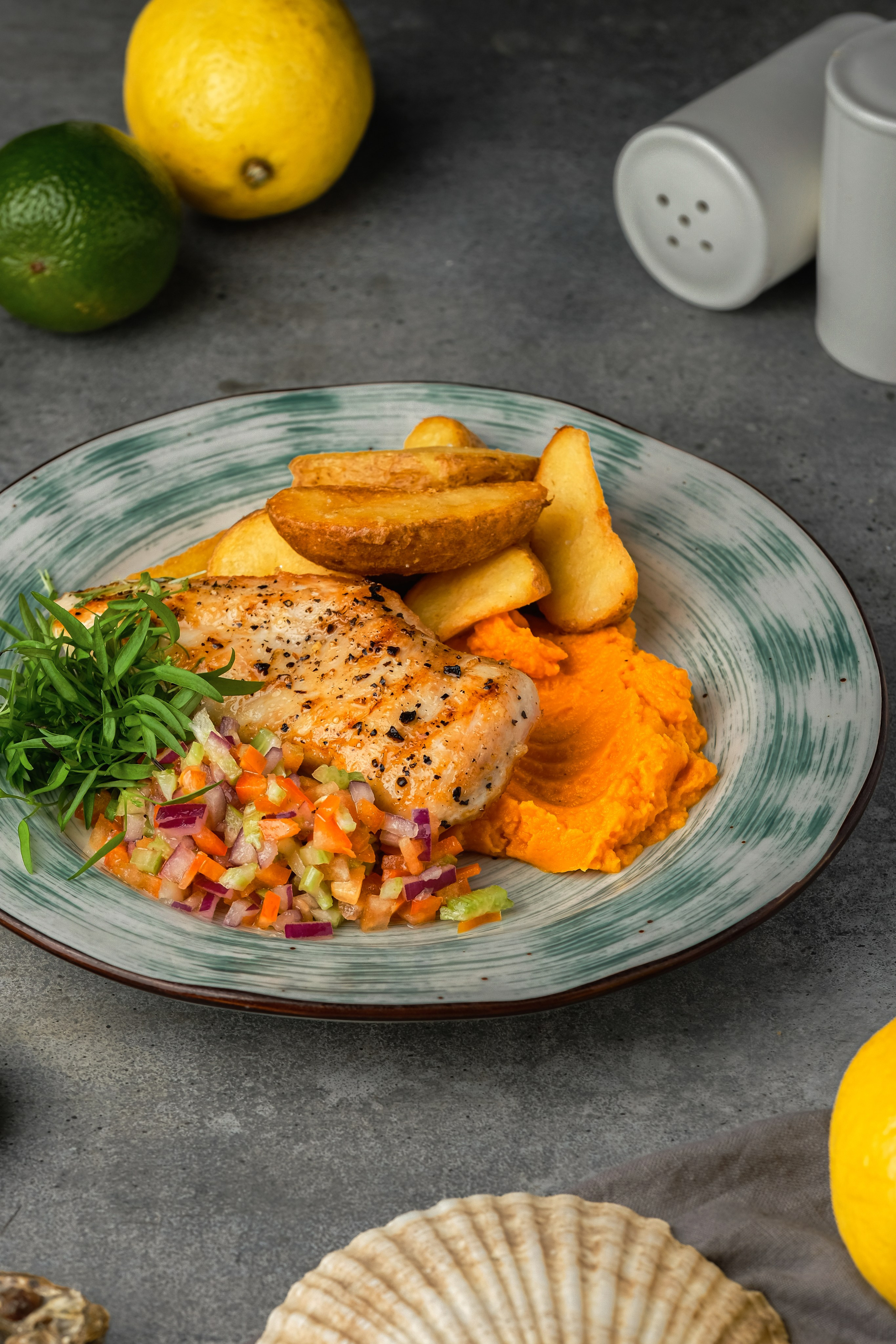 Fishpoint. Предметный и фуд фотограф в Саратове Алина Кравец