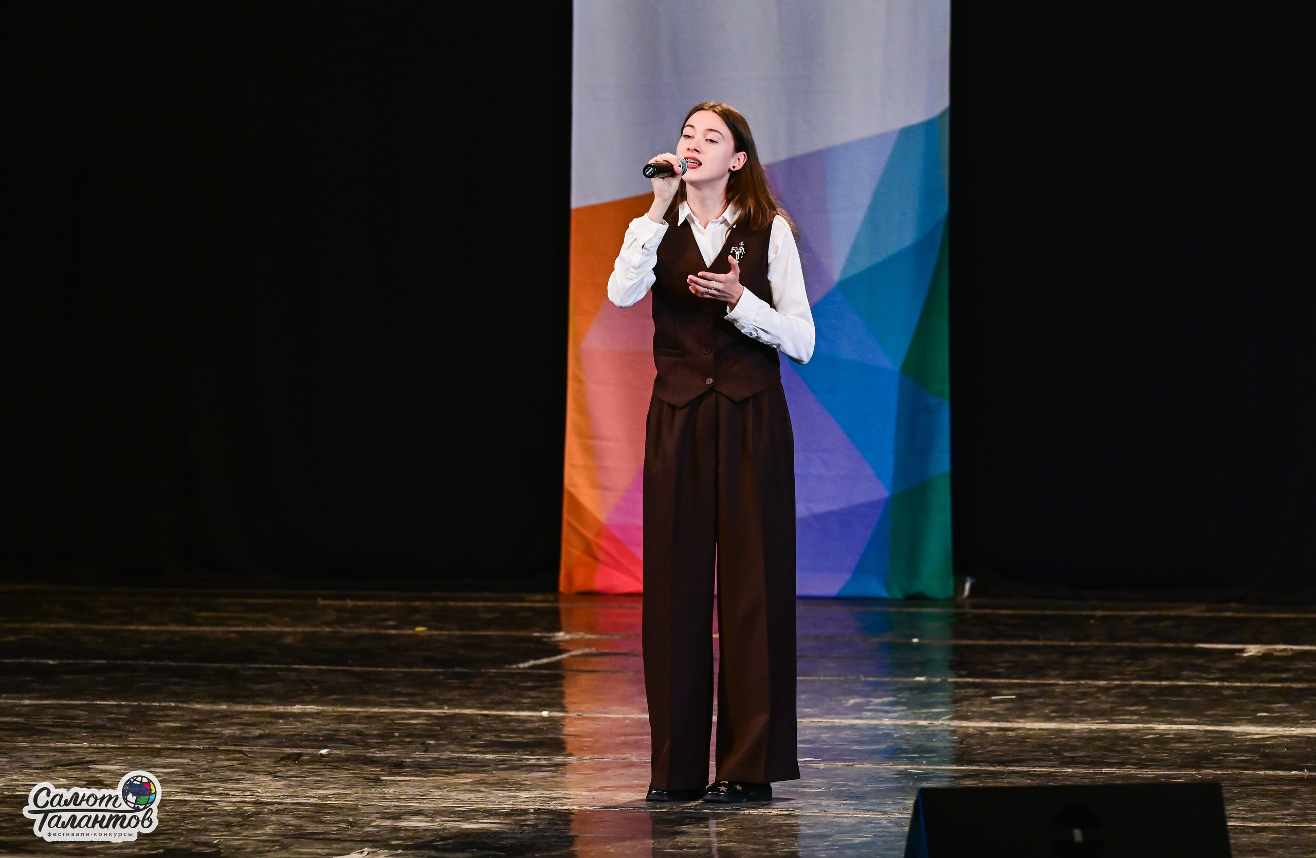 14.06.2025 «Салют Талантов» 41-й Международный фестиваль-конкурс «МОСКВА ВЕРИТ ТАЛАНТАМ» г. Москва. Медиастудия Фото Концепт