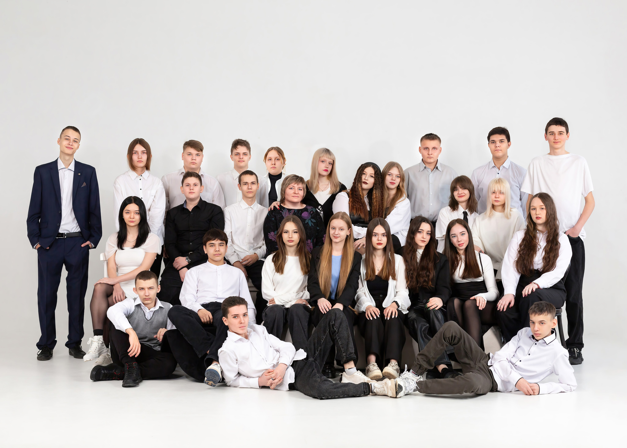 Фотоальбомы СТАРШЕКЛАССНИКИ. Студия «Фокус» детская фотография Ольги Поповой г. Бийск