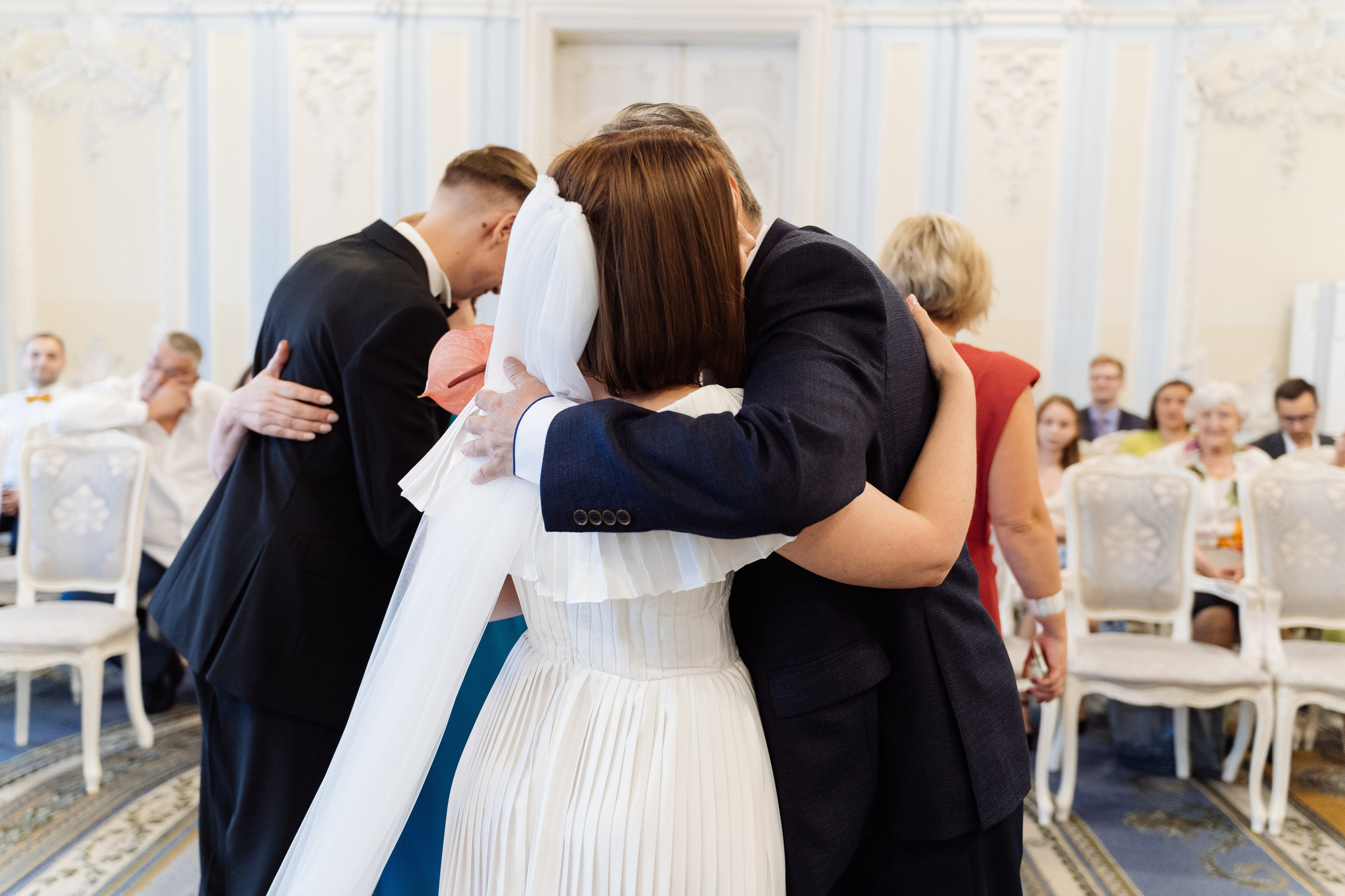 Свадьба на крыше Петербурга. Свадебный фотограф организатор в Санкт-Петербурге Ассоль Опарина