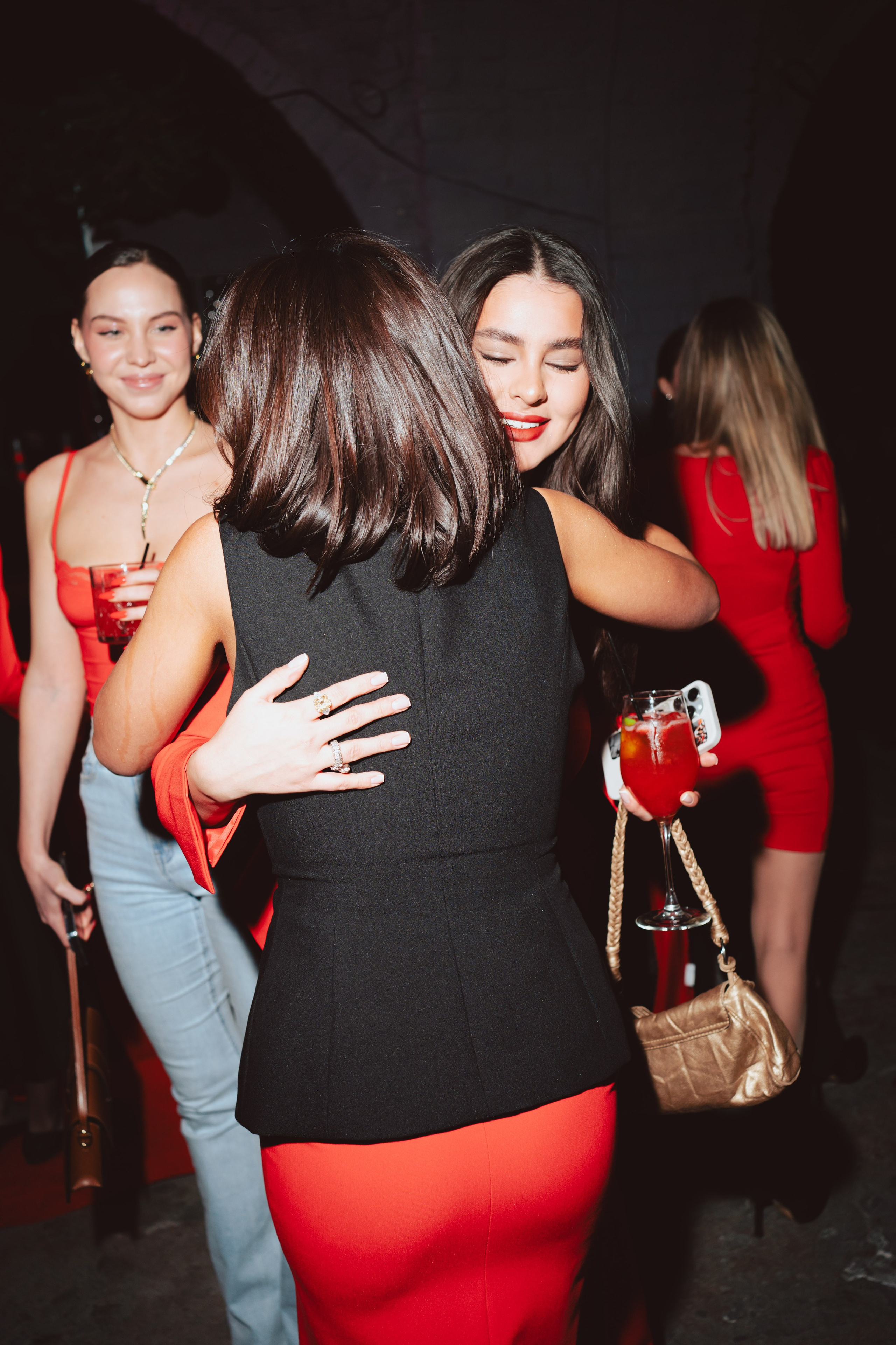 SO STRIP // Woman's moment. Репортажный фотограф в Казани Виктория Трунова