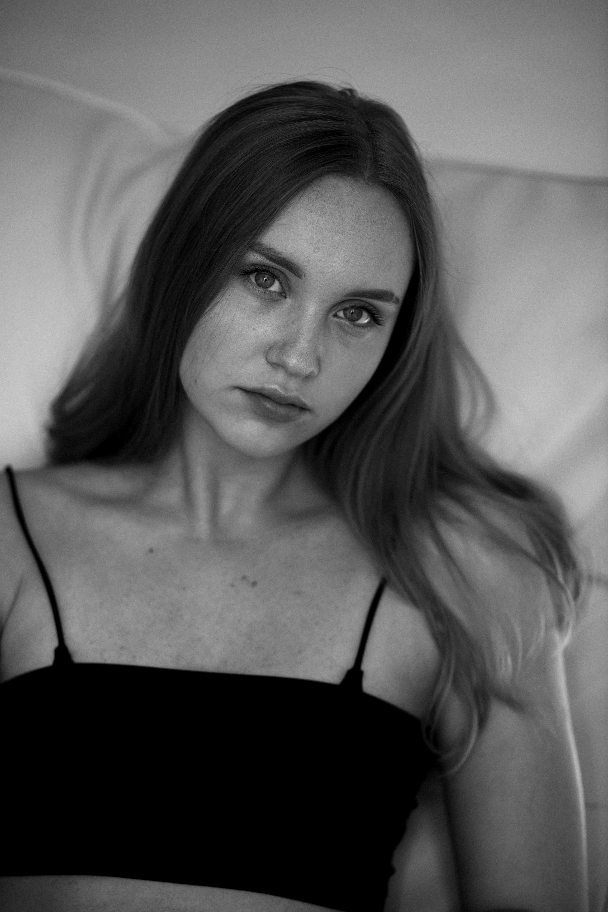 Студийные съемки в ч/б. Женский фотограф в Москве Рина Леонтьева