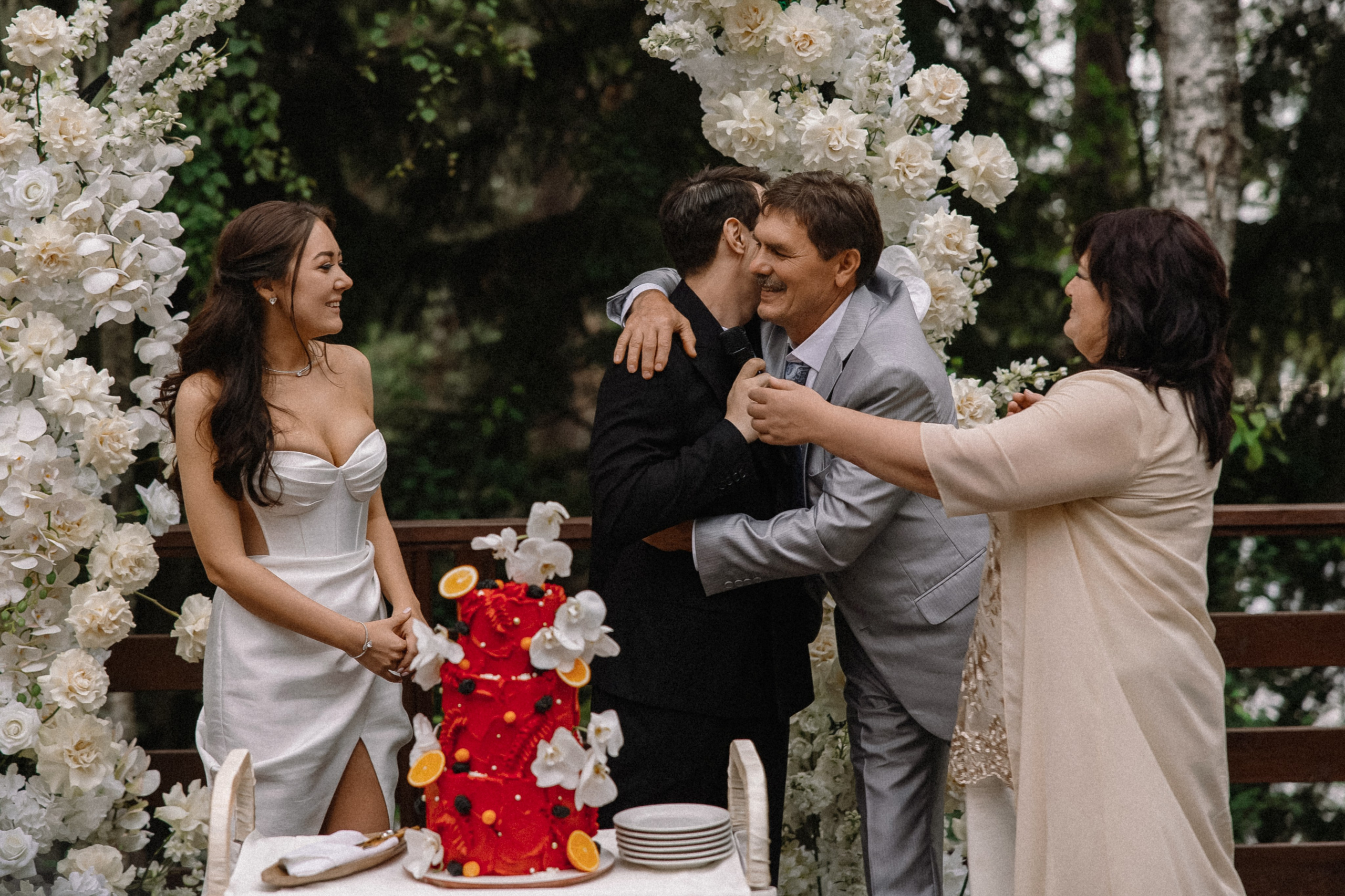 Карина + Дима: банкет. Николь — ваш любимый фотограф в Санкт-Петербурге