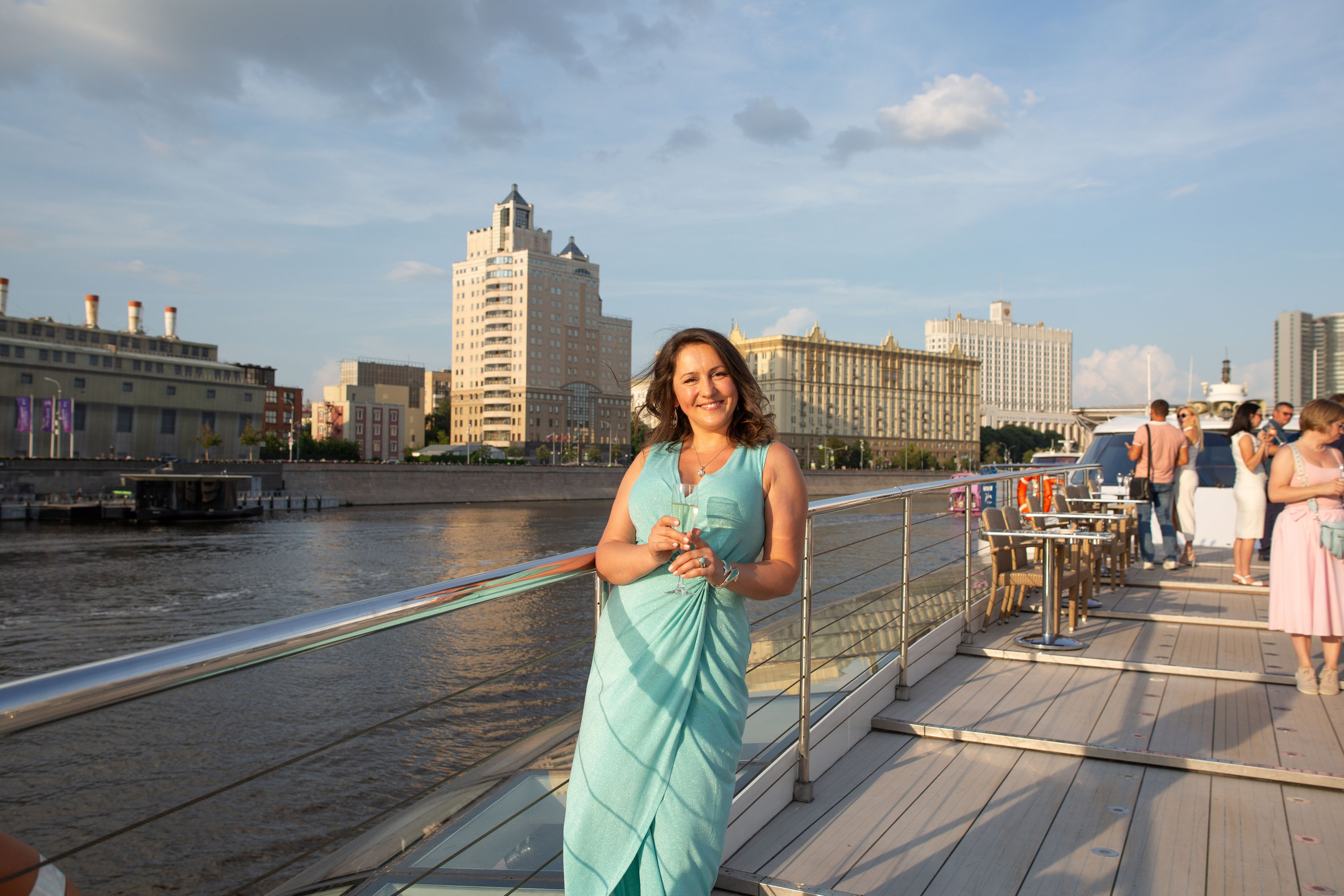 Dubai Vibes Intourist Cruise Party. Семейный и детский фотограф Анна Петракова