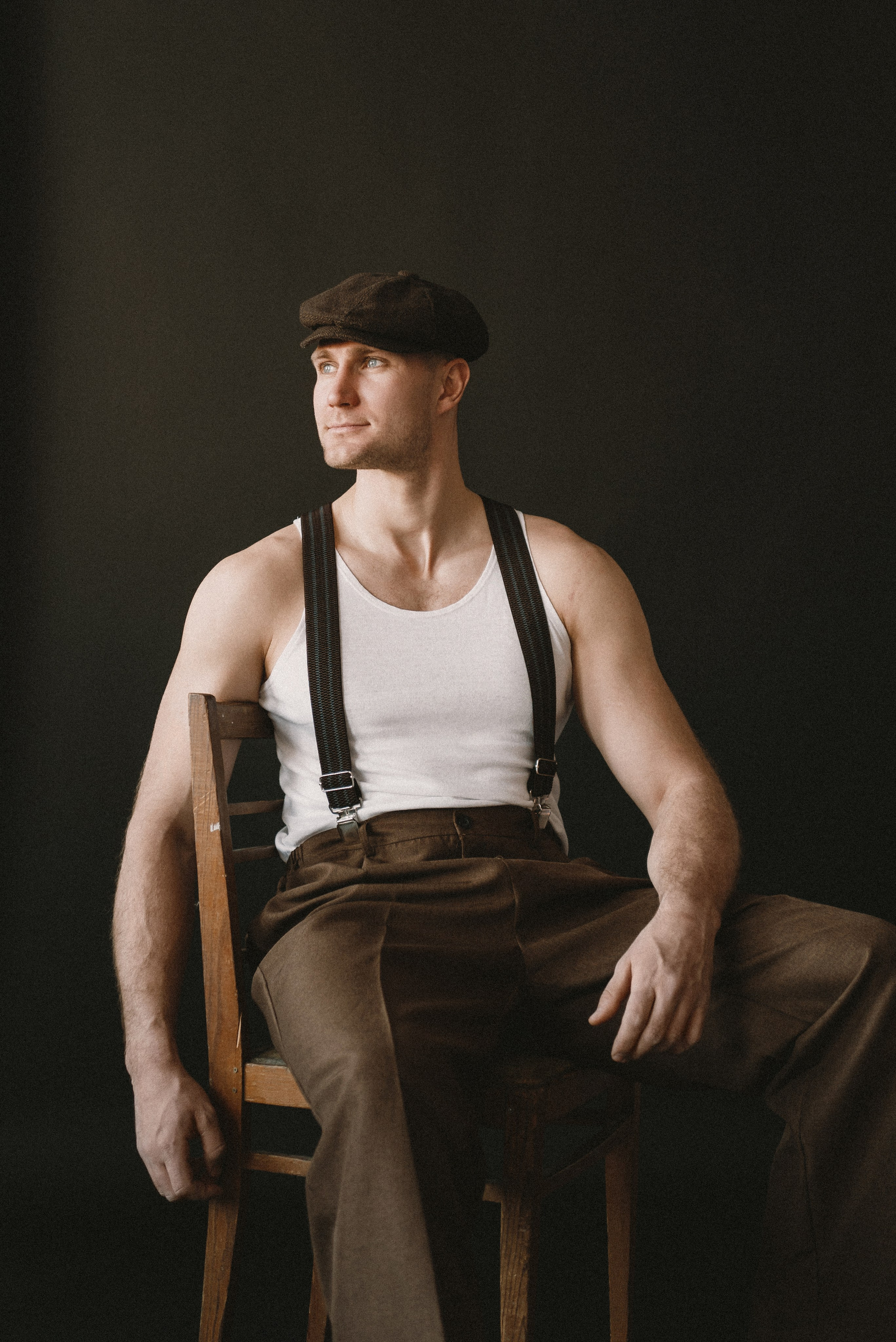 Andrey. I am Diana, a portrait photographer. I take pictures around the world