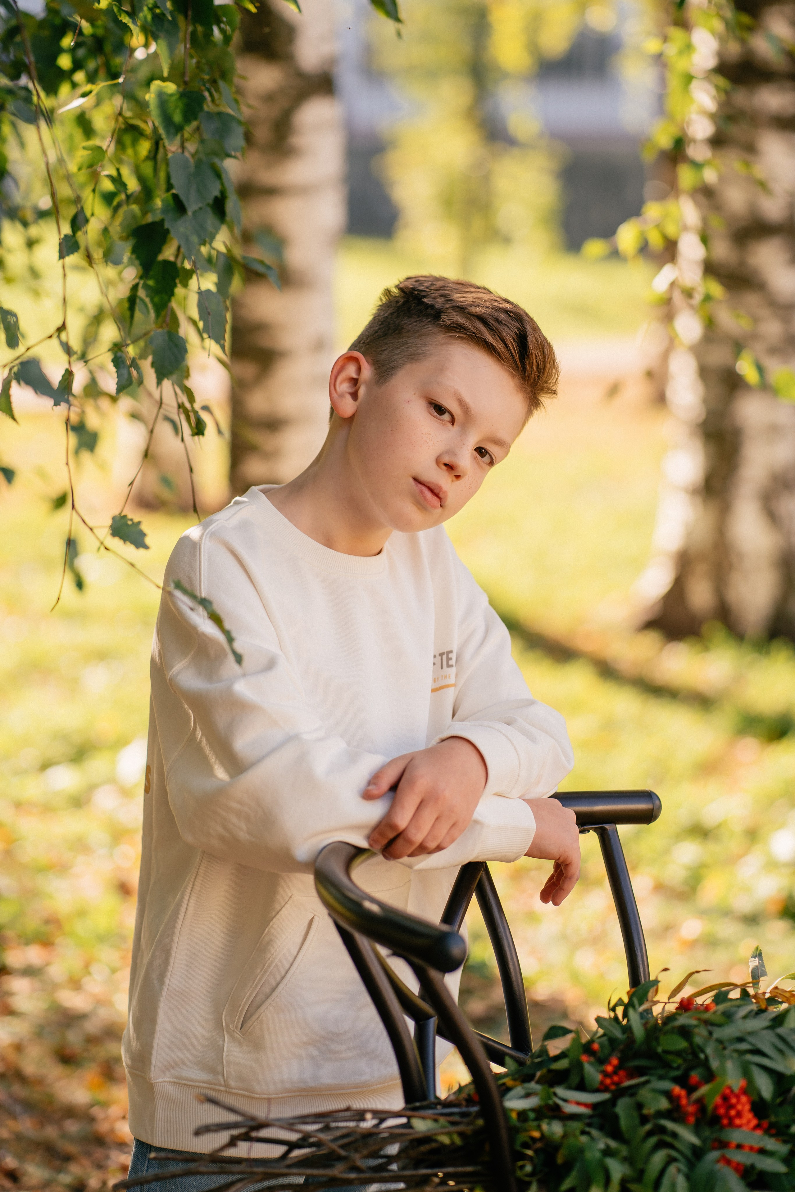 Осенняя фотосессия для школьников. Выпускные альбомы в городе Кирове. Фотограф Екатерина Невская