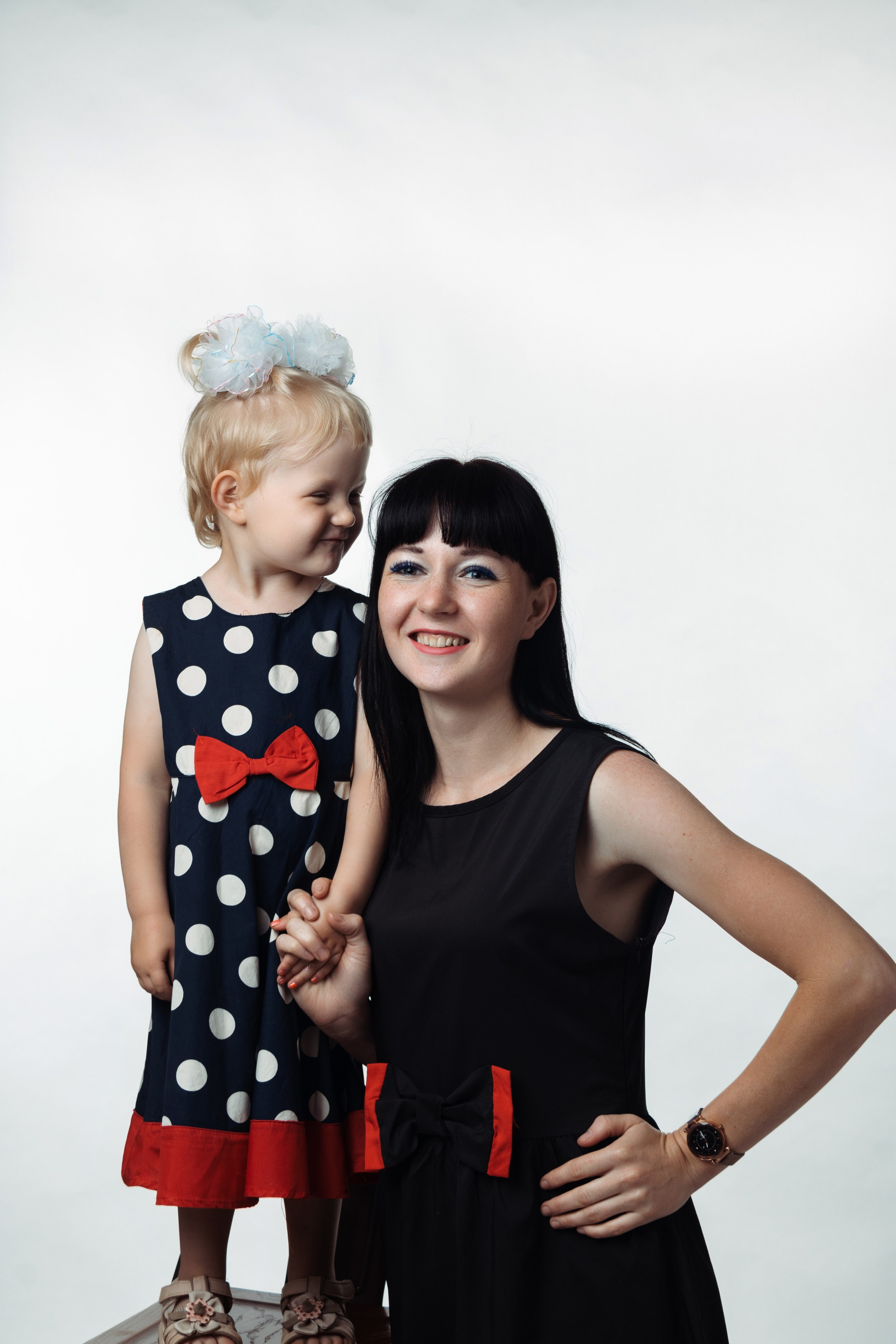 Марина & Есения. Коммерческий фотограф