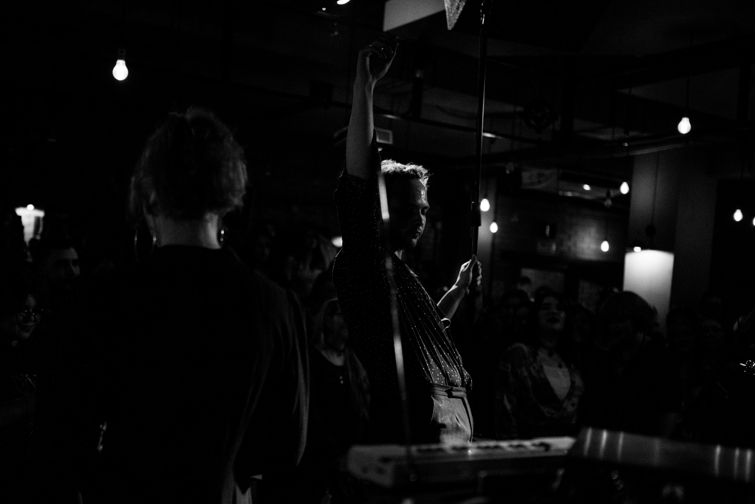 CRAFT BAR EDISON — Диктофон. Свадебный фотограф Иркутск Алексей Шульгин