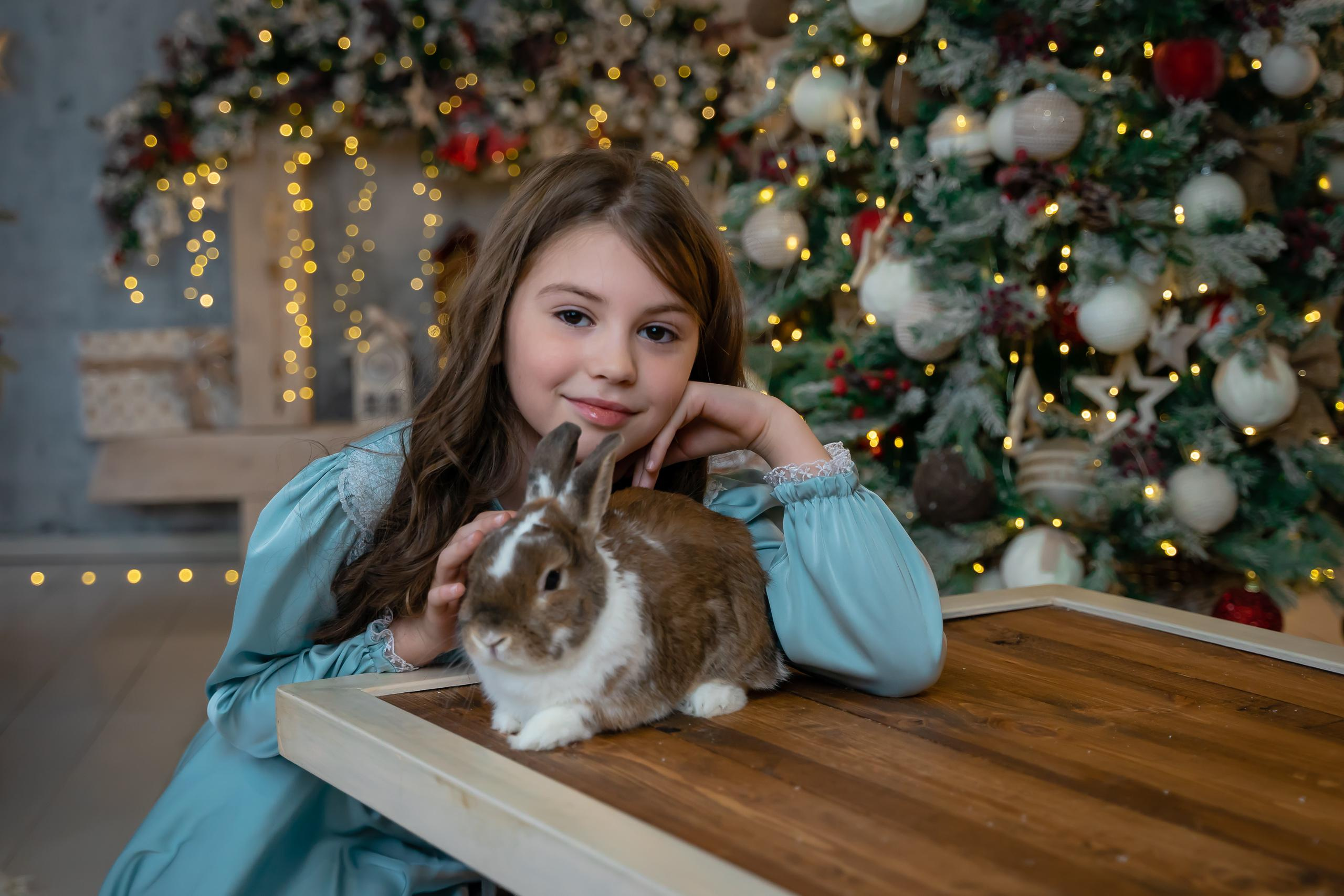 подростки, выпускники, Нахабино, дети, переходный возраст, Нахабинская СОШ№2, учитель, семья, кролик, фотограф Москва, репортаж, съемка, творчество, для деловых