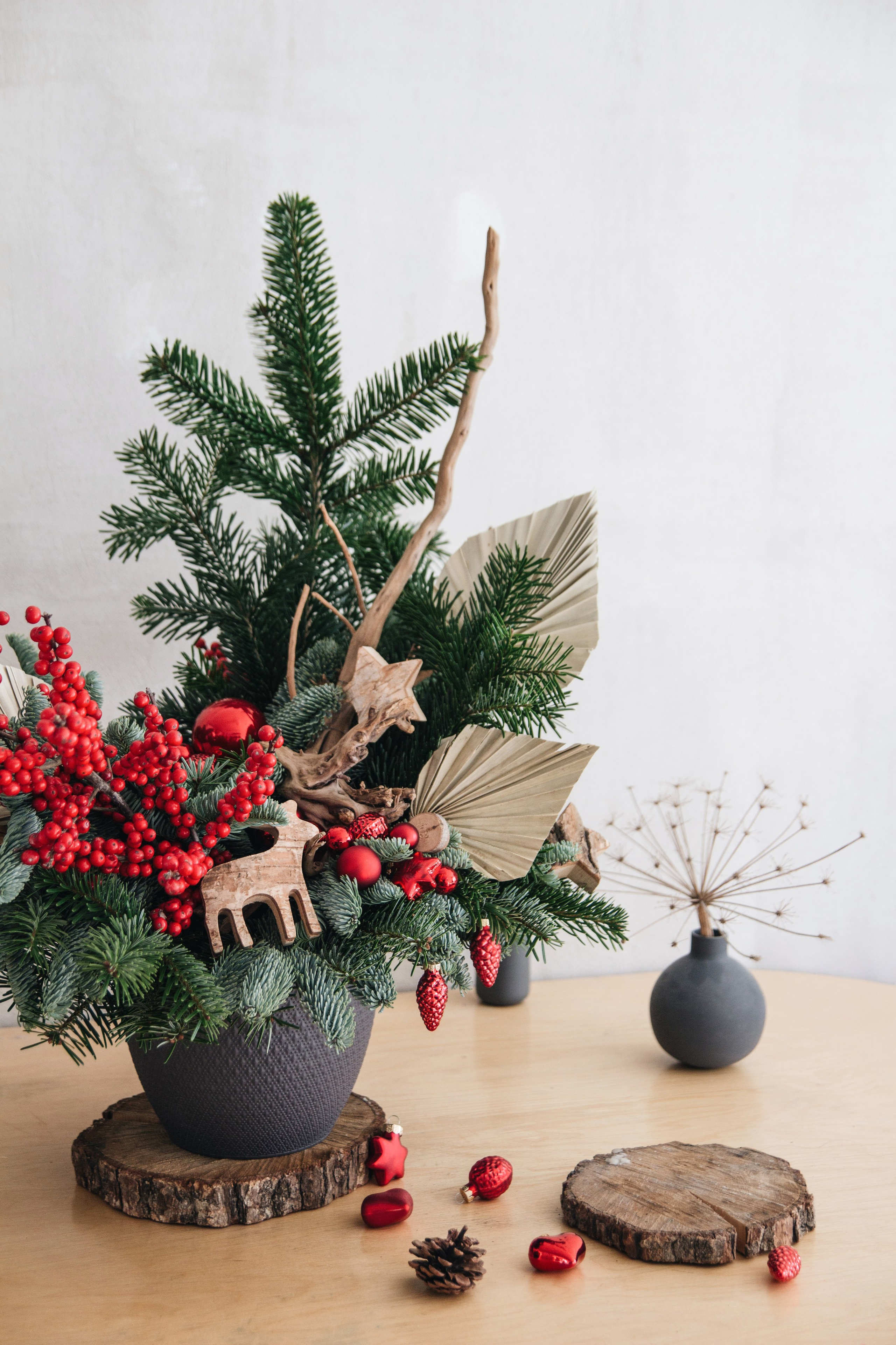 Новогодние композиции. Ксения Почтарь. Декоратор и флорист, город Владивосток