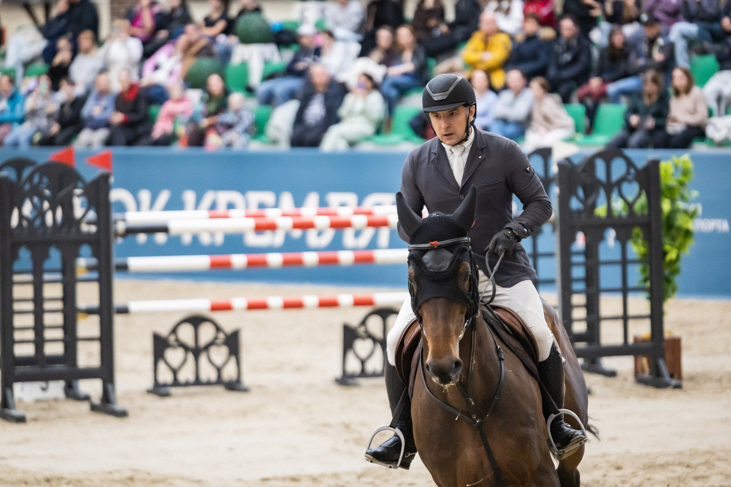Кубок Кремля по Конкуру 12.04.25. Фотограф Владимир Охрименко