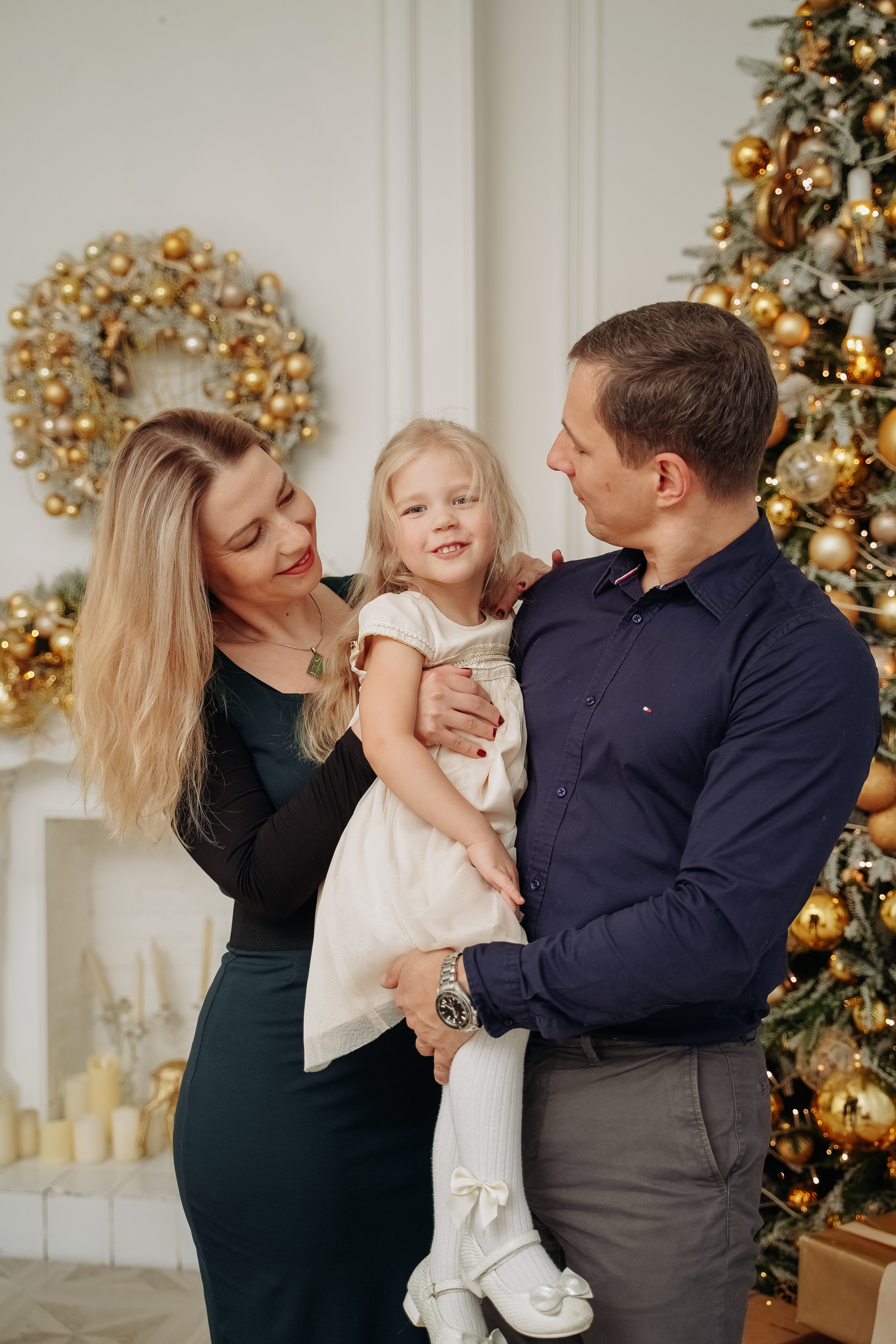 Семейная фотосъемка. Свадебные и семейные фотосессии