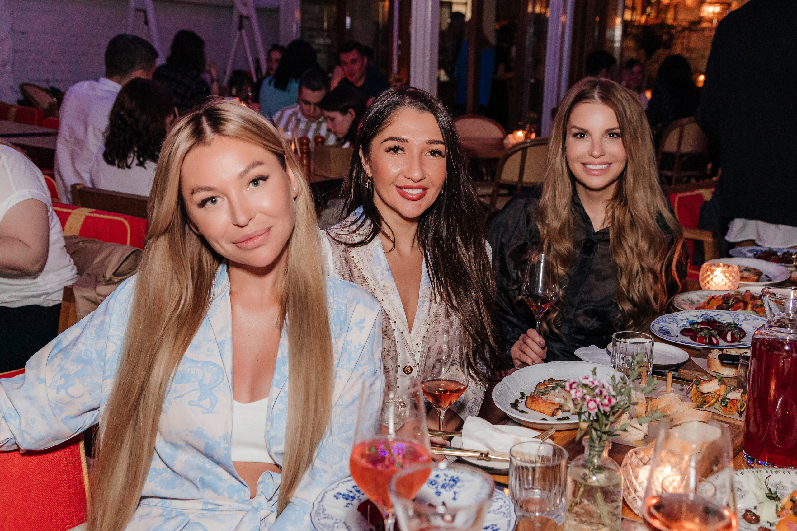 Репортажная съёмка. Свадебные и семейные фотосессии